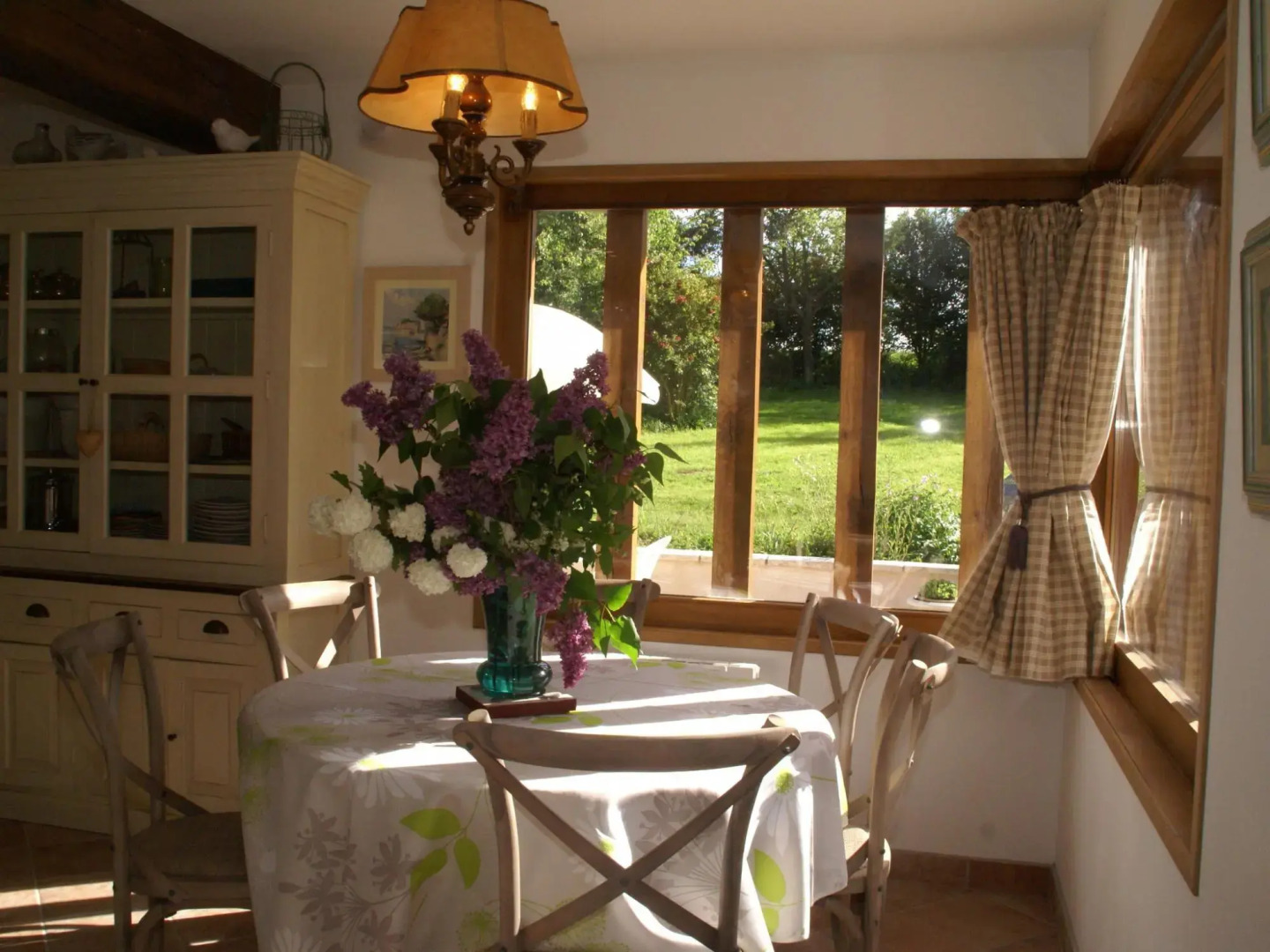 Traditional house with garden in Dampsmesnil, 15km from Giverny.