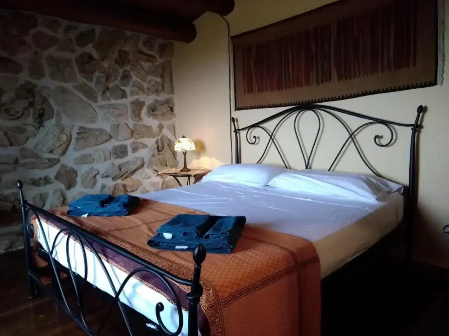 Sicilia Tra Cielo E Mare