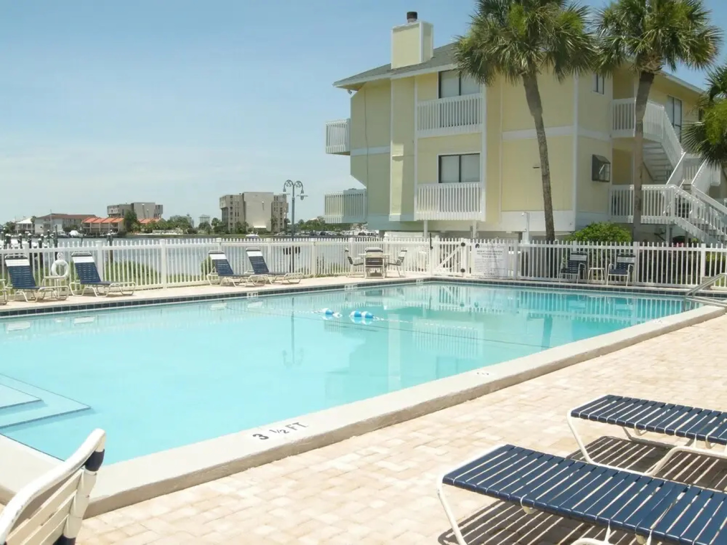 Sandpiper Cove Resort by Panhandle Getaways