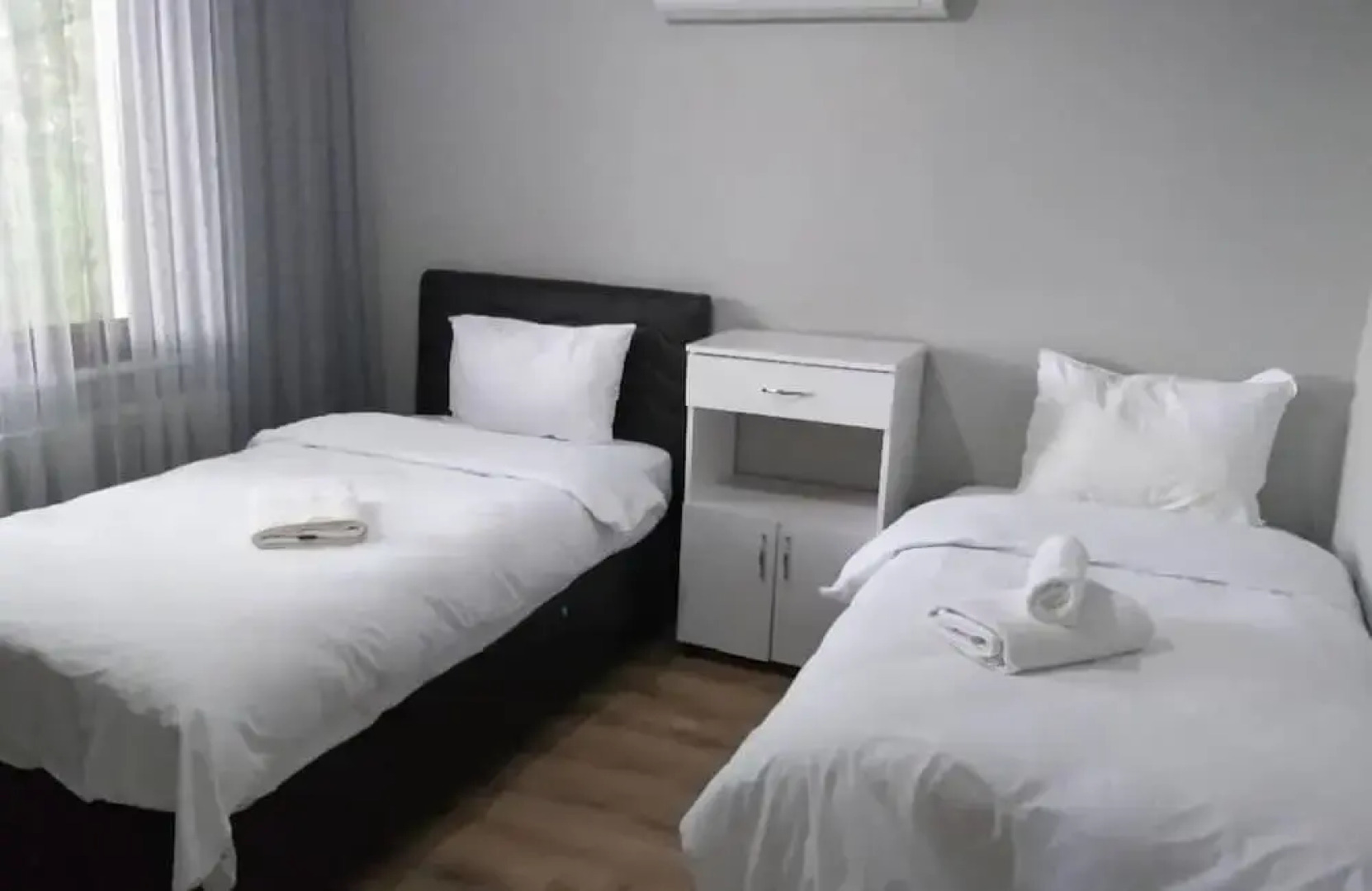 Gorgeous Villa With Private Pool in the Heart of Nature in Izmit Kocaeli