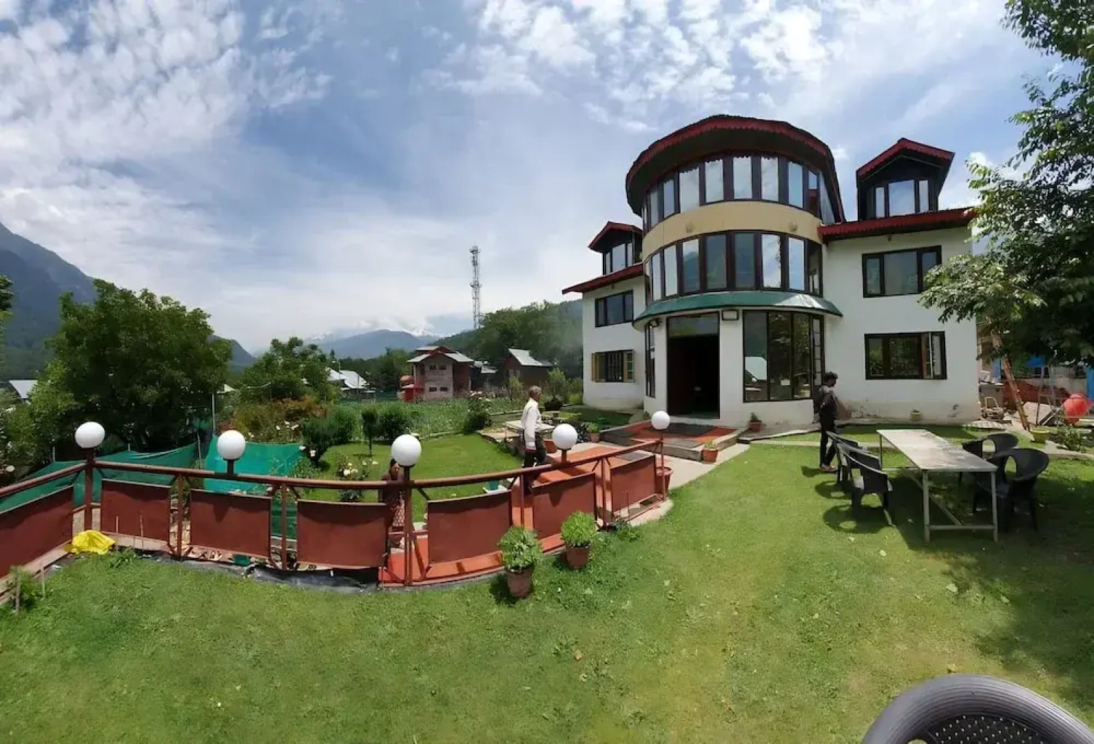 OYO 71096 Shabnam Resorts