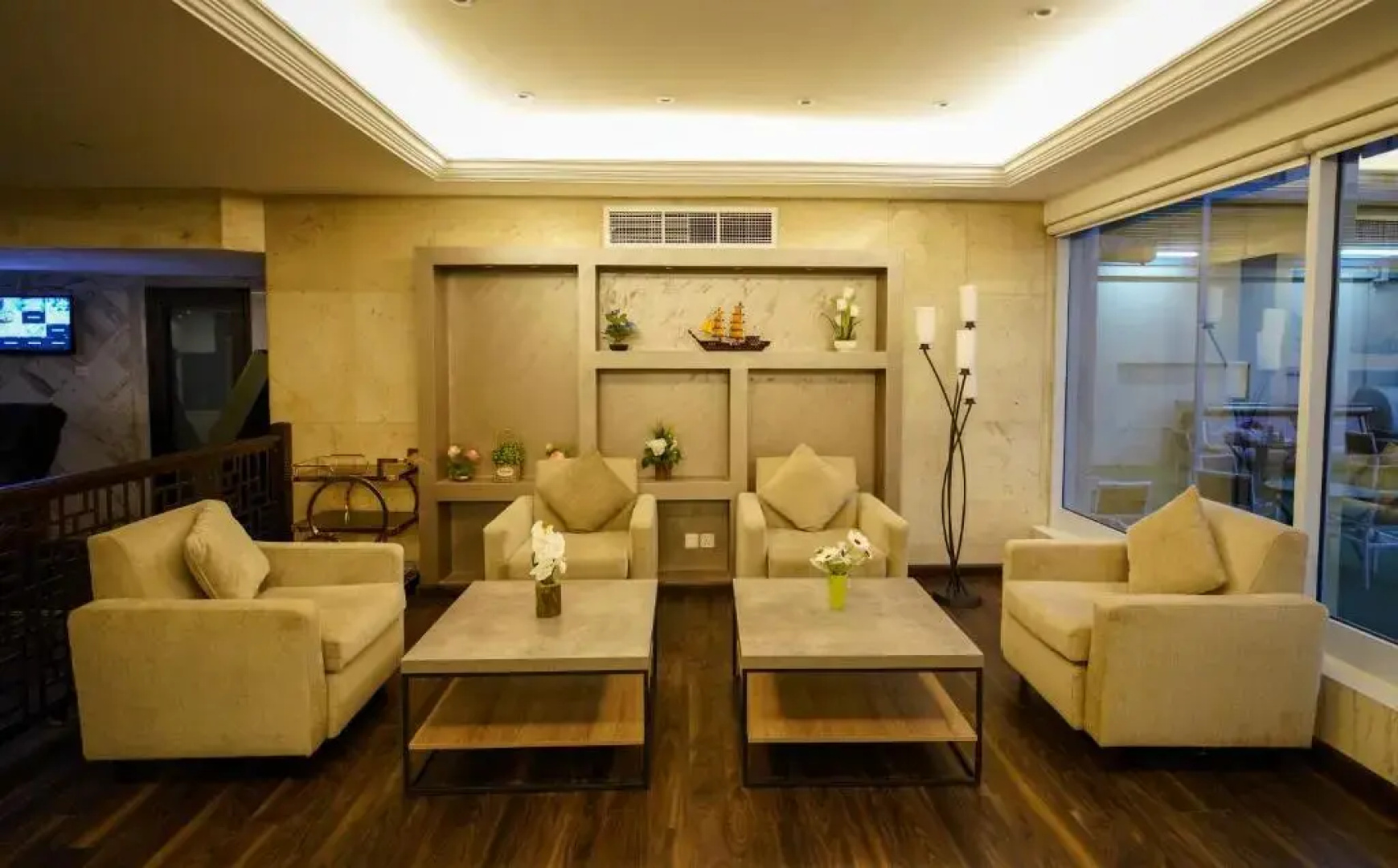 Al Bustan Hotel Flats