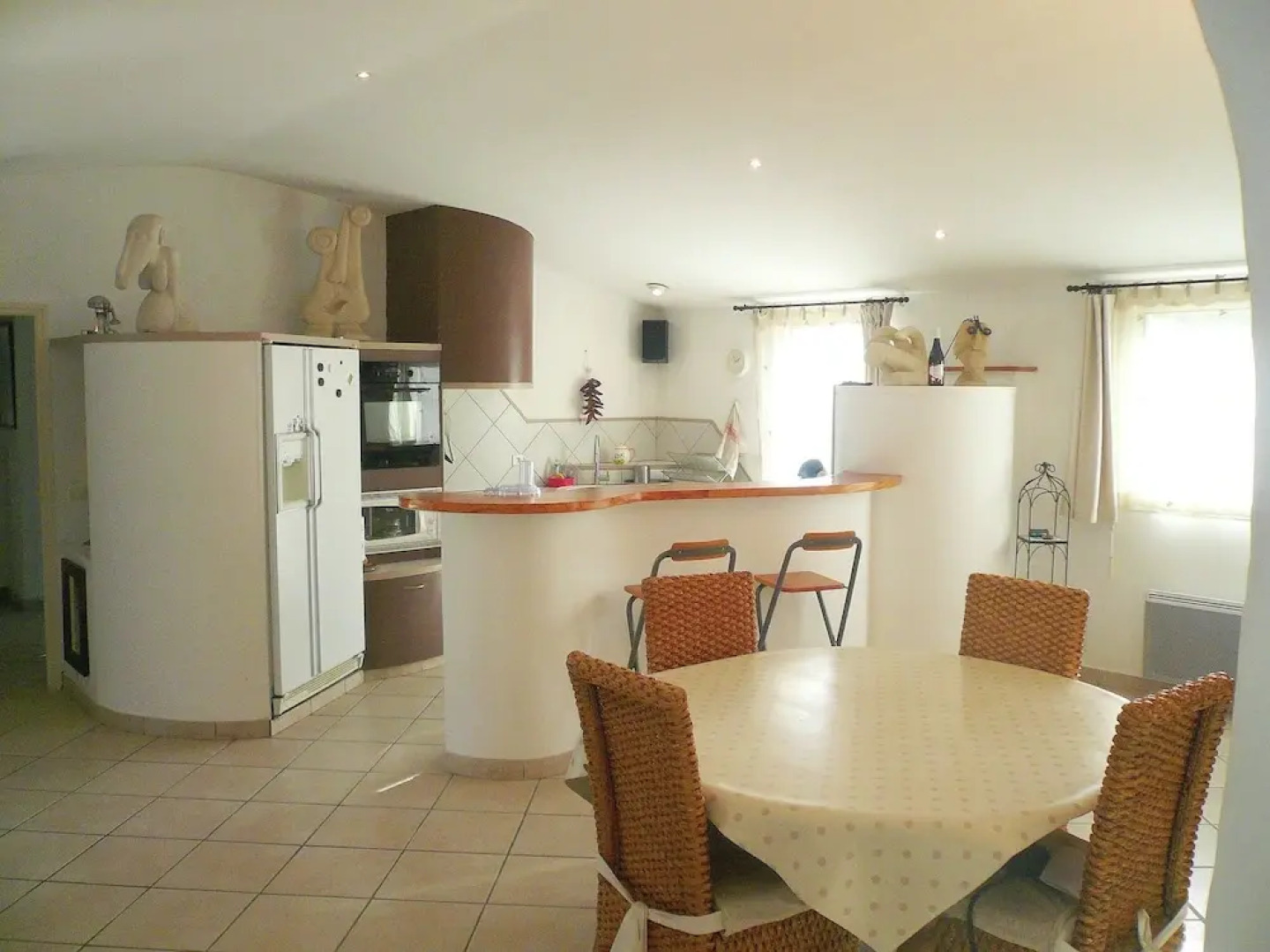 very comfortable house, located between Raissac and Canet d'Aude