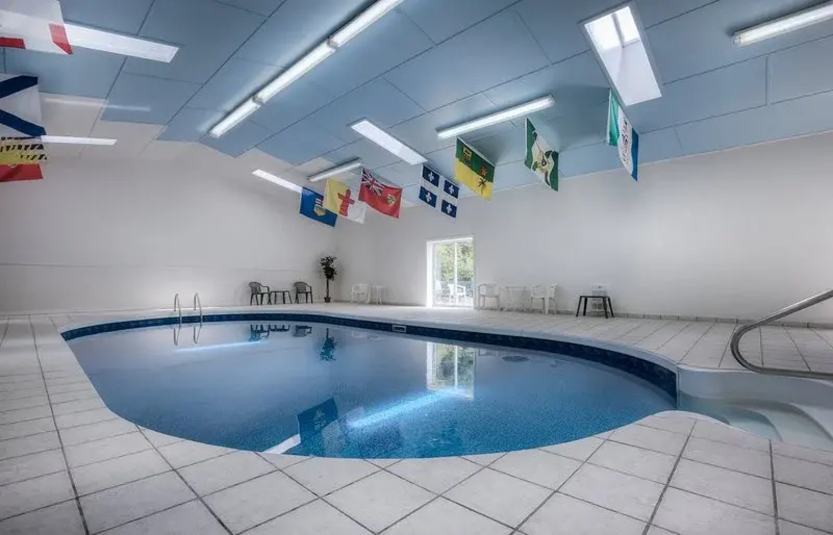 Econo Lodge Macpuffin