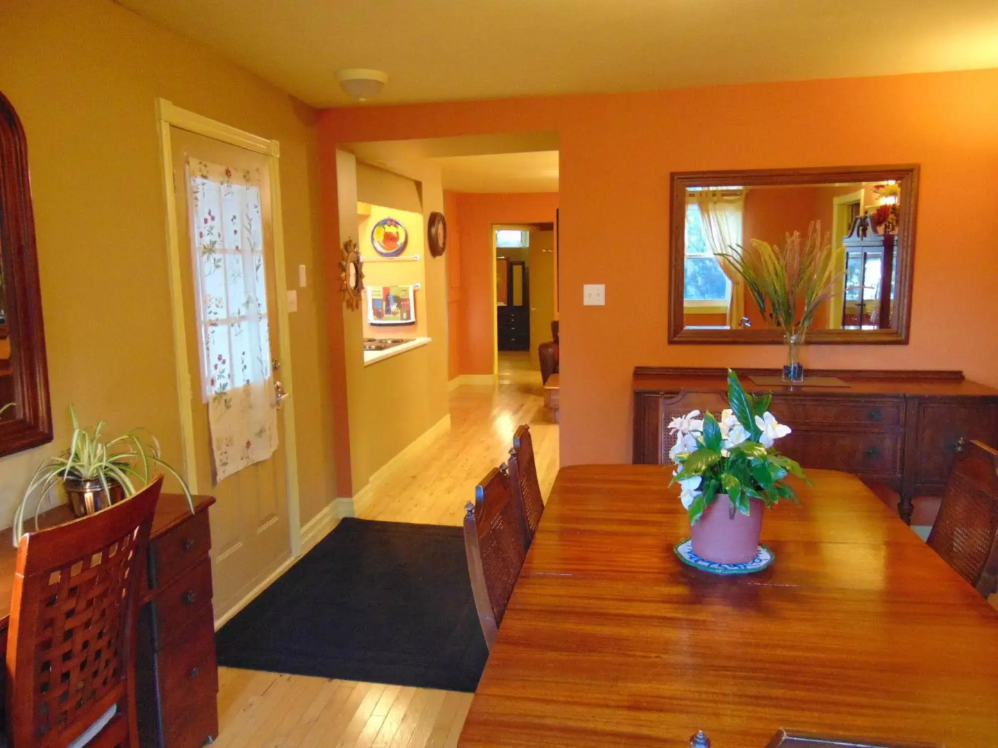 Downtown Executive Suites - Queens Road