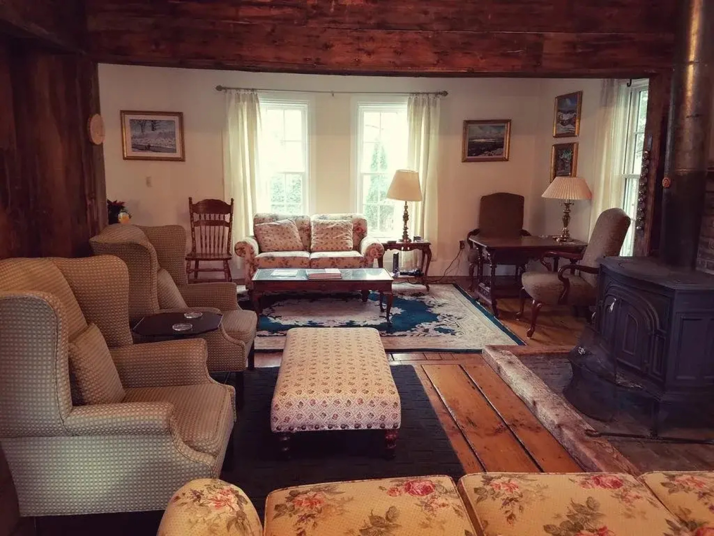 1860 House Inn and Vacation Rental Home