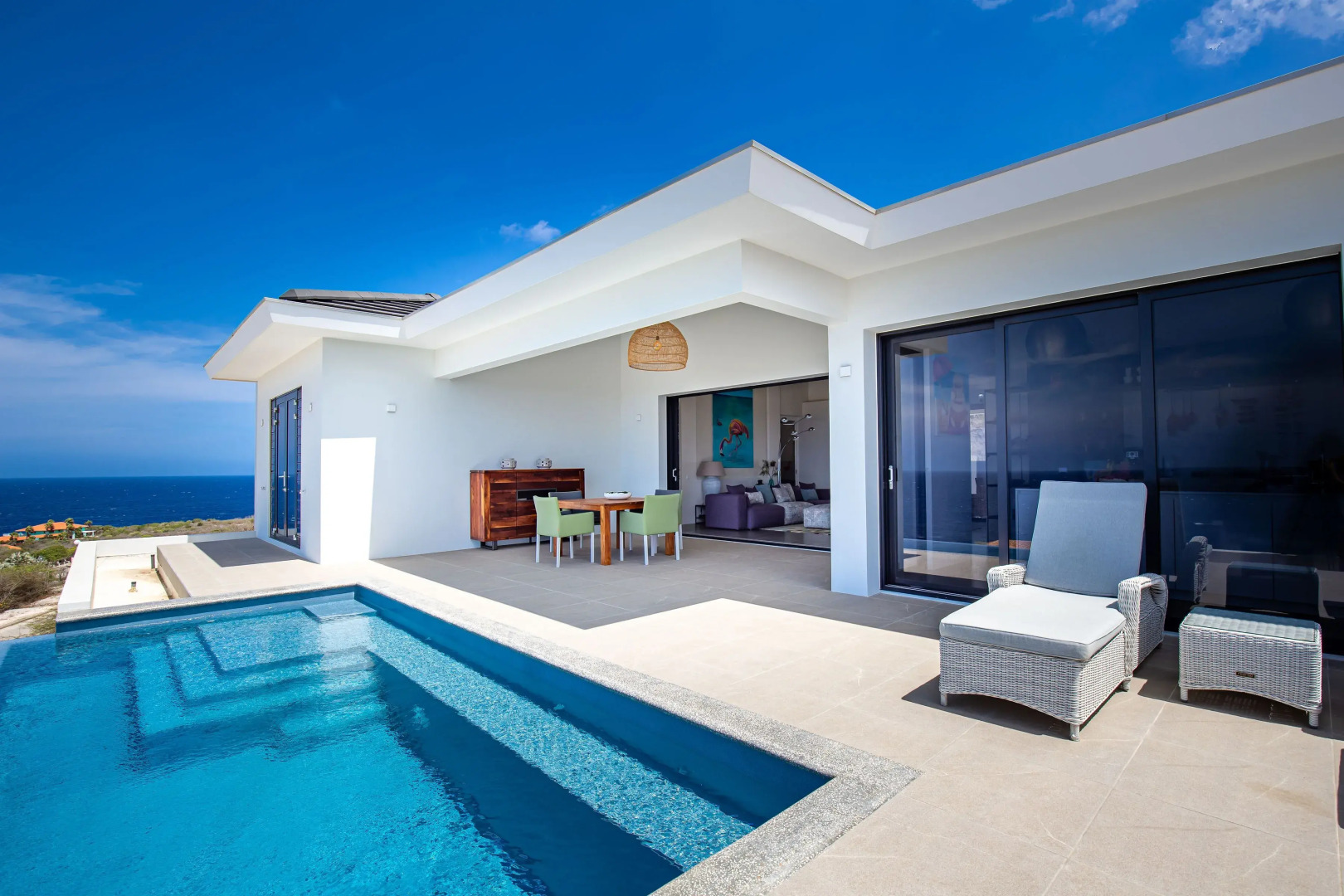 270 Ocean View From Private Infinity Pool - Colourful & Modern Villa