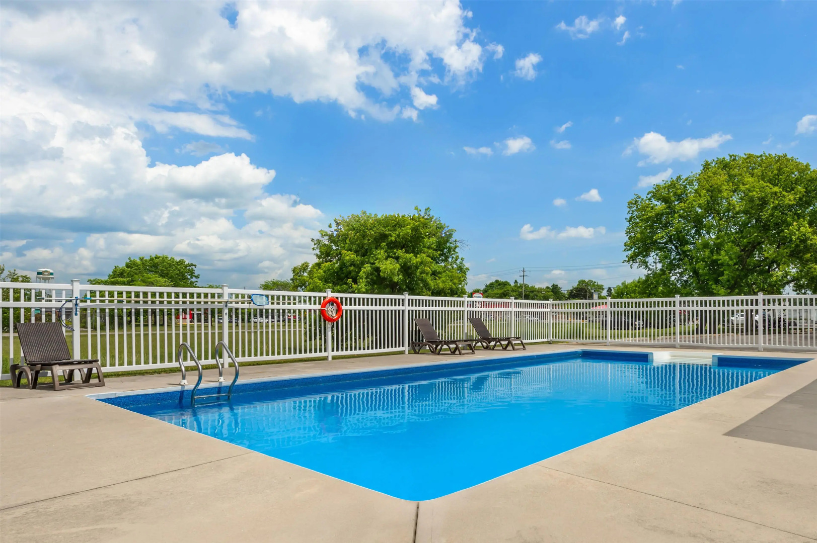 Best Western Smiths Falls Hotel