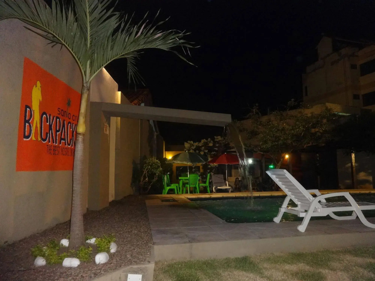 Santa Cruz Backpacker Hostel