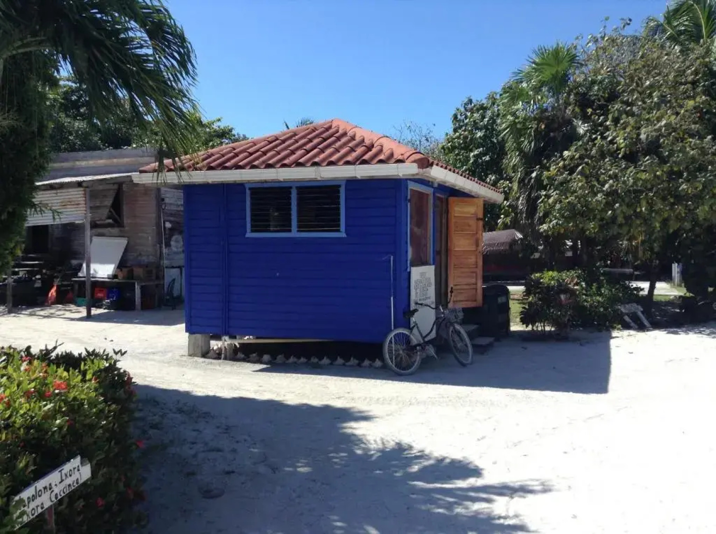 Anchorage Beach Resort