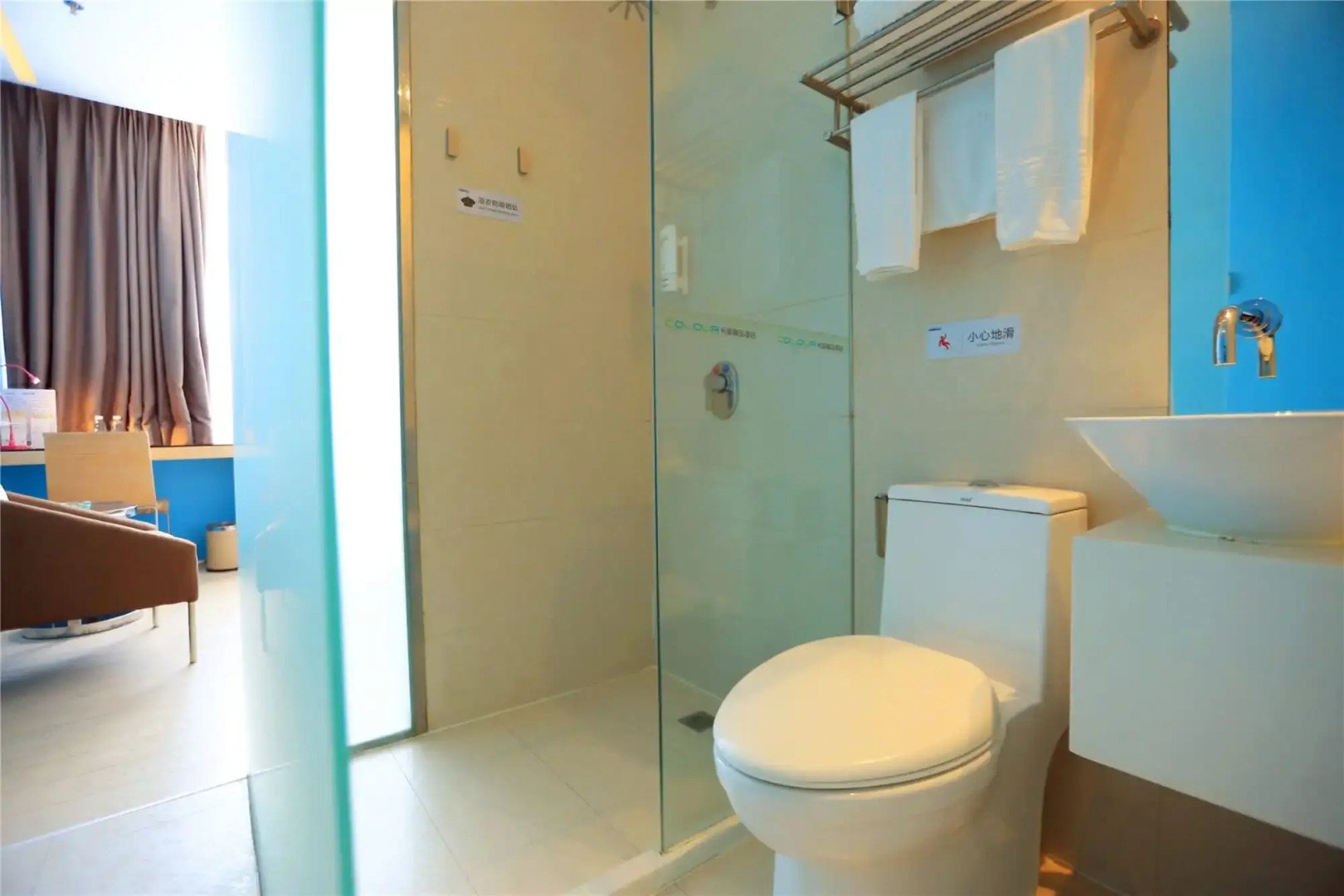 Colour Inn Shenzhen Dongmen Branch