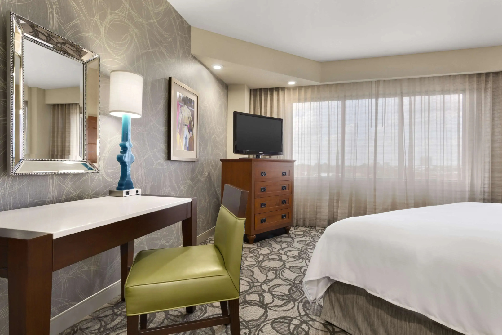 Embassy Suites by Hilton San Antonio Airport