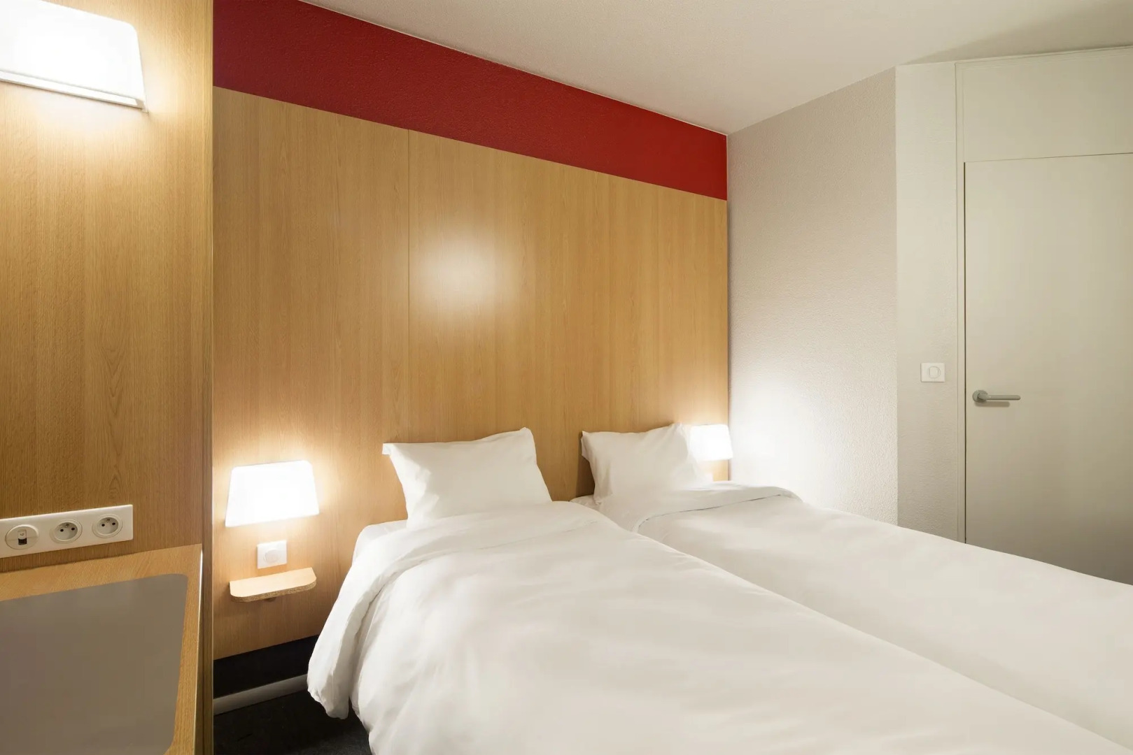 B&B HOTEL LA ROCHELLE Beaulieu Puilboreau