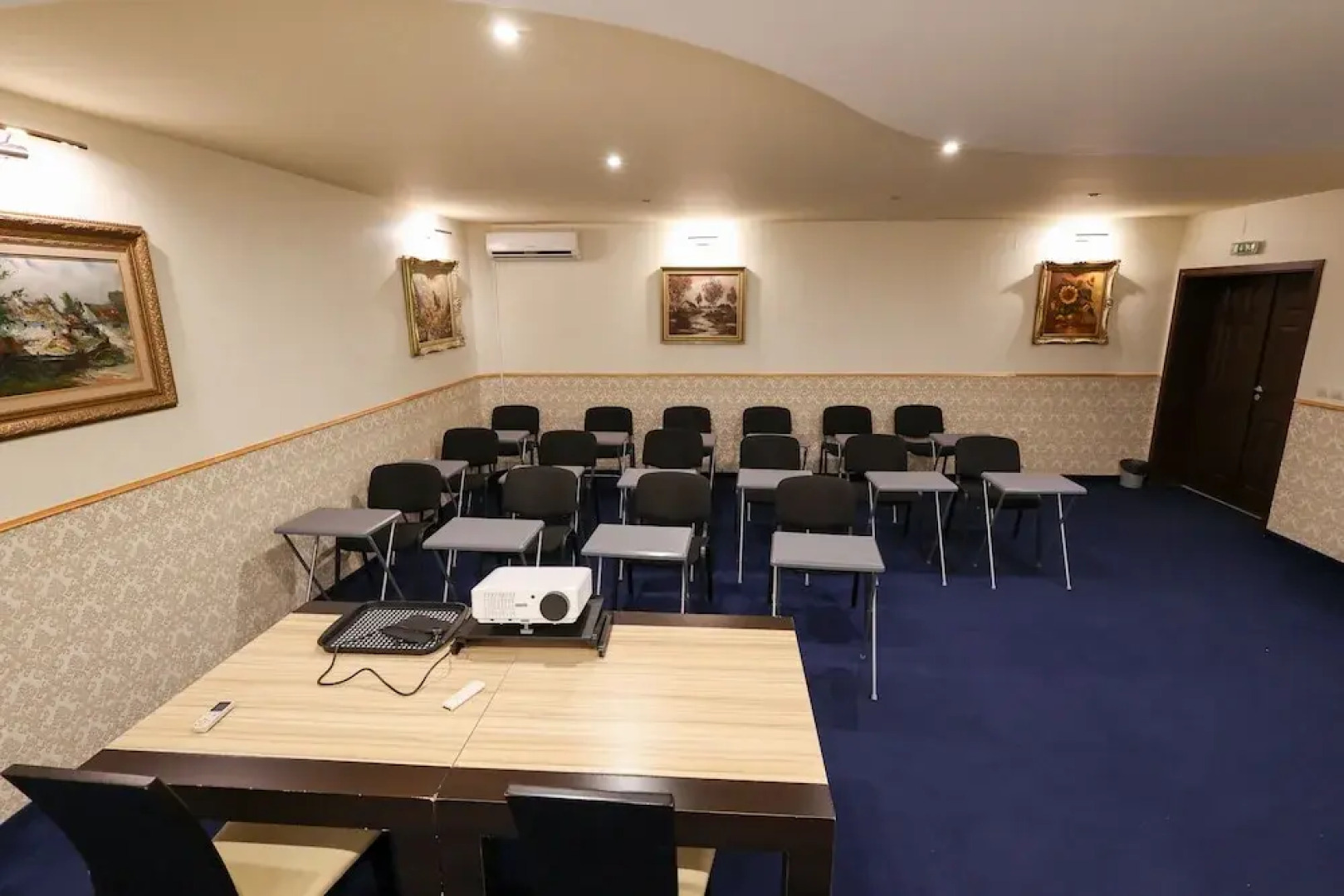 Green Wood Hotel & SPA