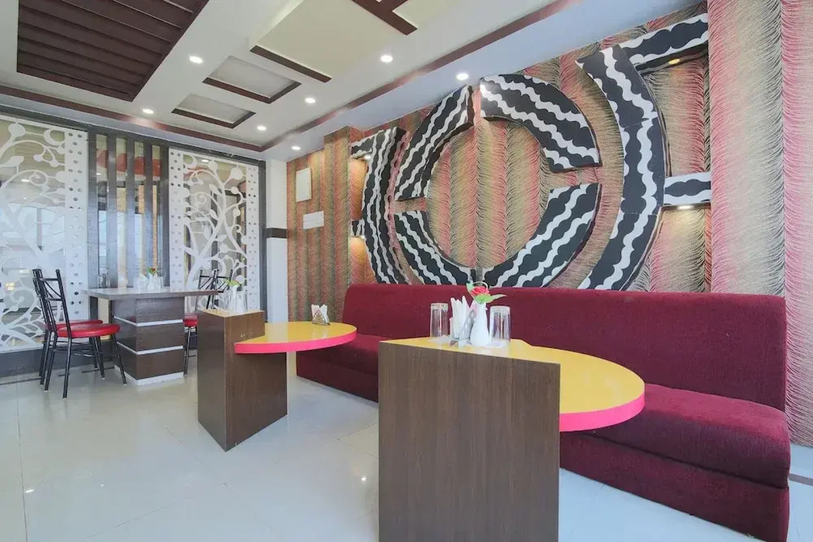 OYO 357 Hotel Atithi