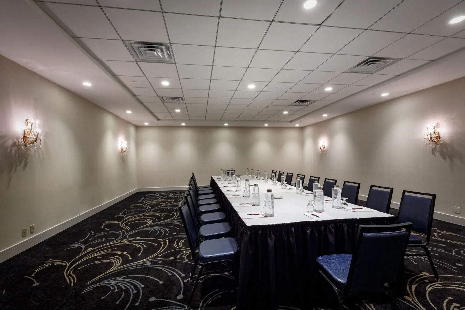 The Armon Stamford Hotel & Conference