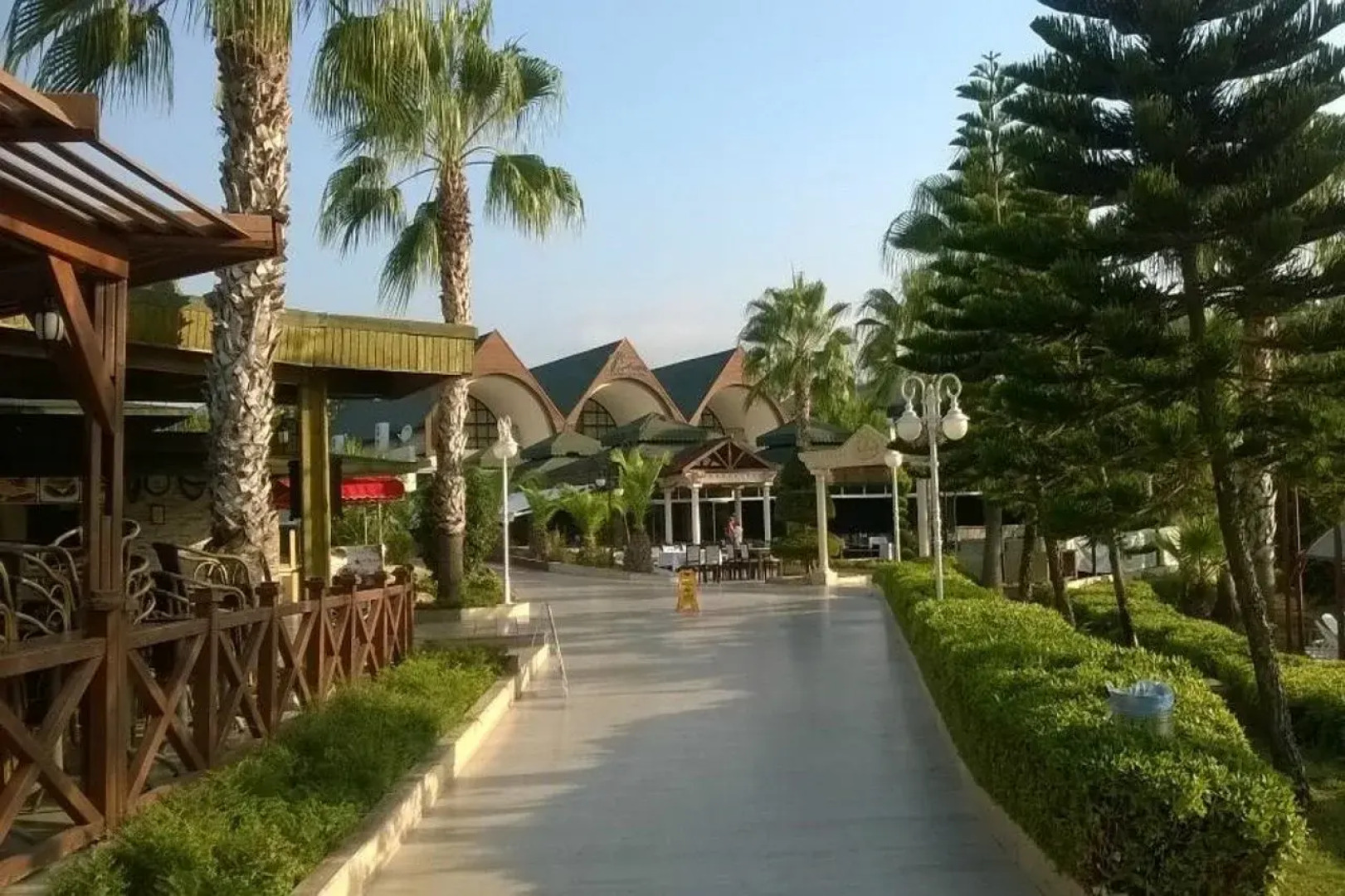 Oz Hotels İncekum Beach Resort