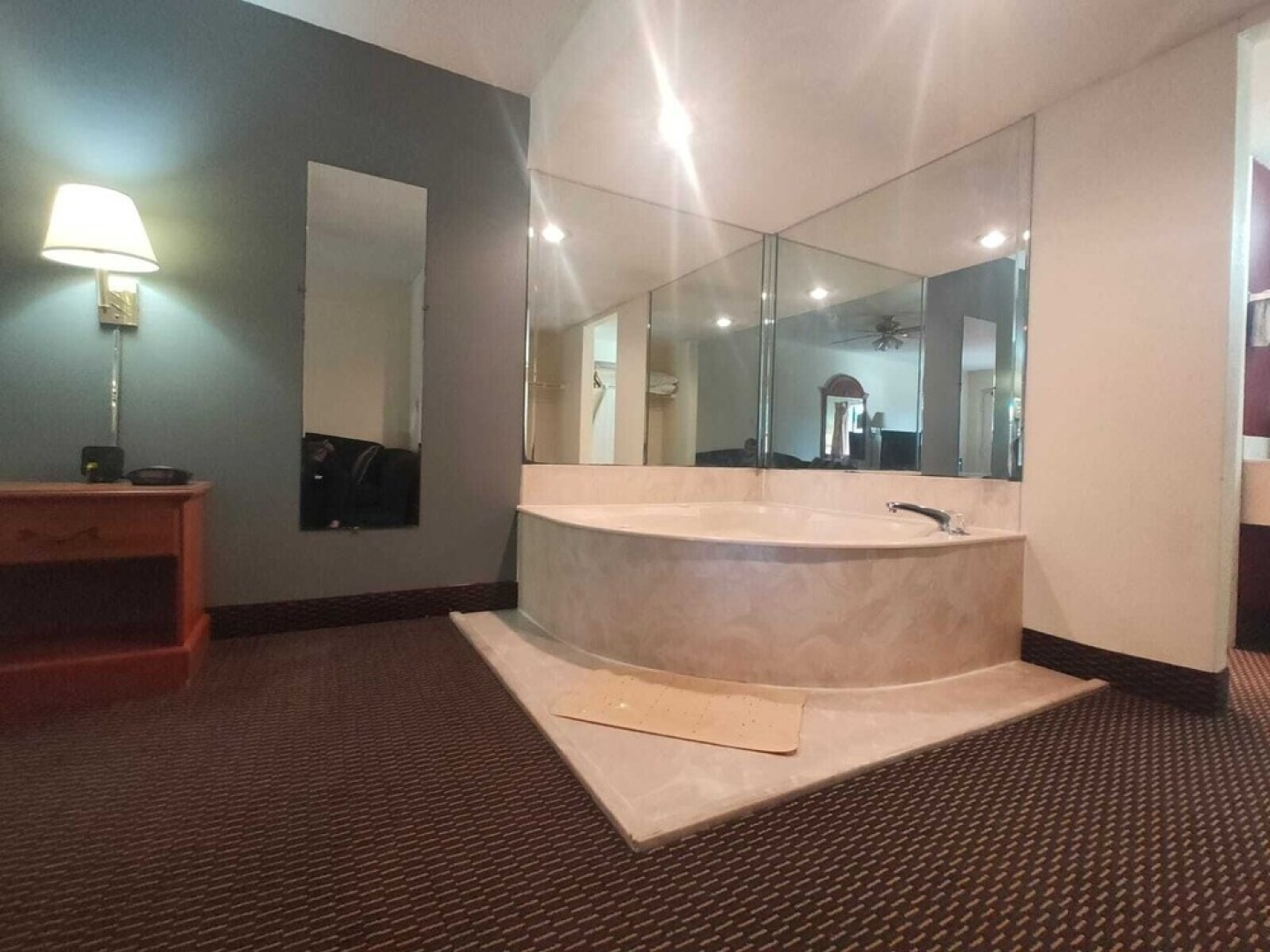 Travelodge by Wyndham Alachua