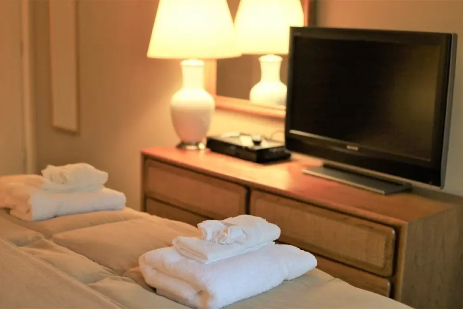 Walk to the Town Square at This Waterville Valley Vacation Condo! Sb13v