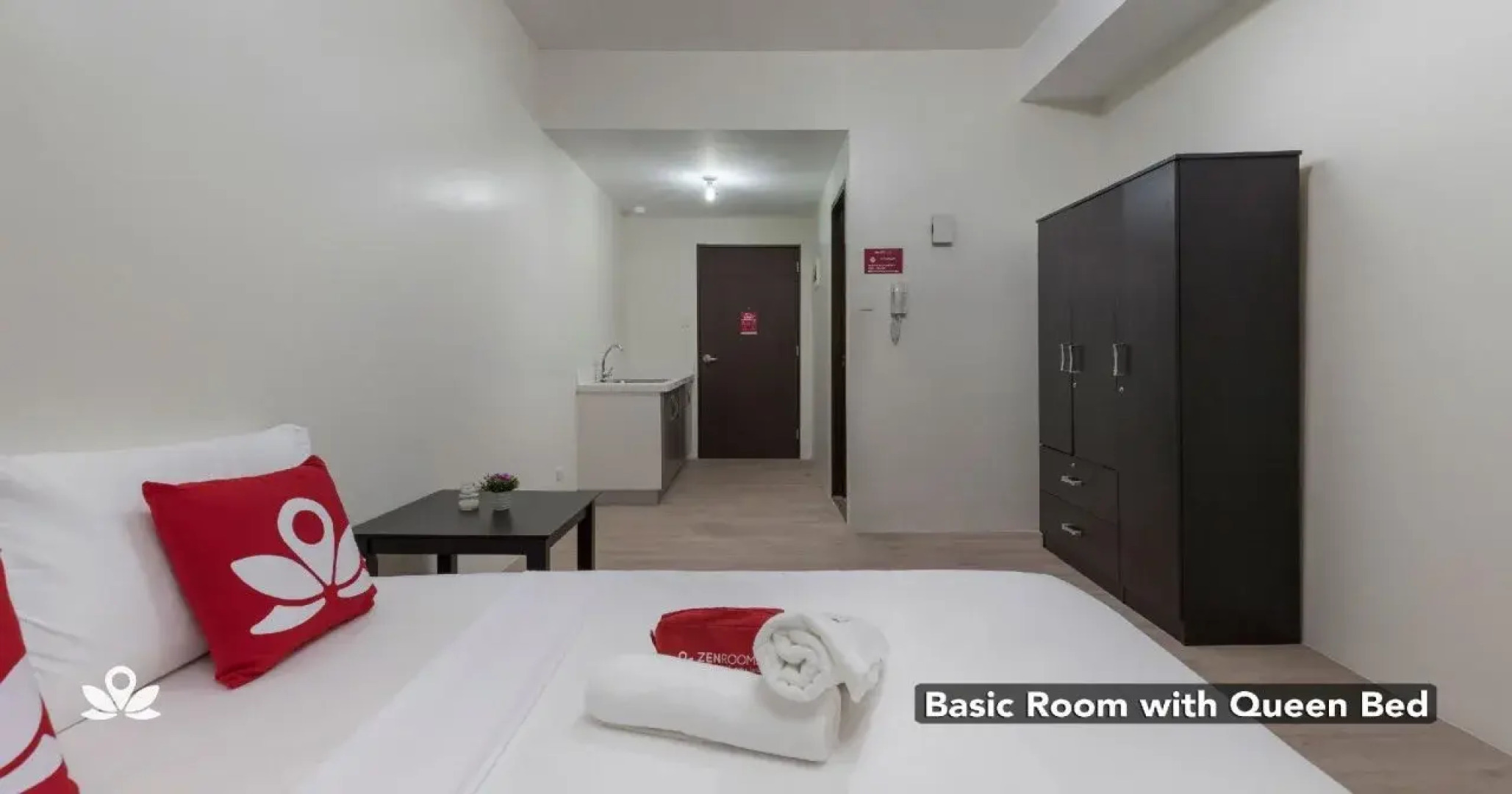 ZEN Rooms Vinia EDSA Q.C.