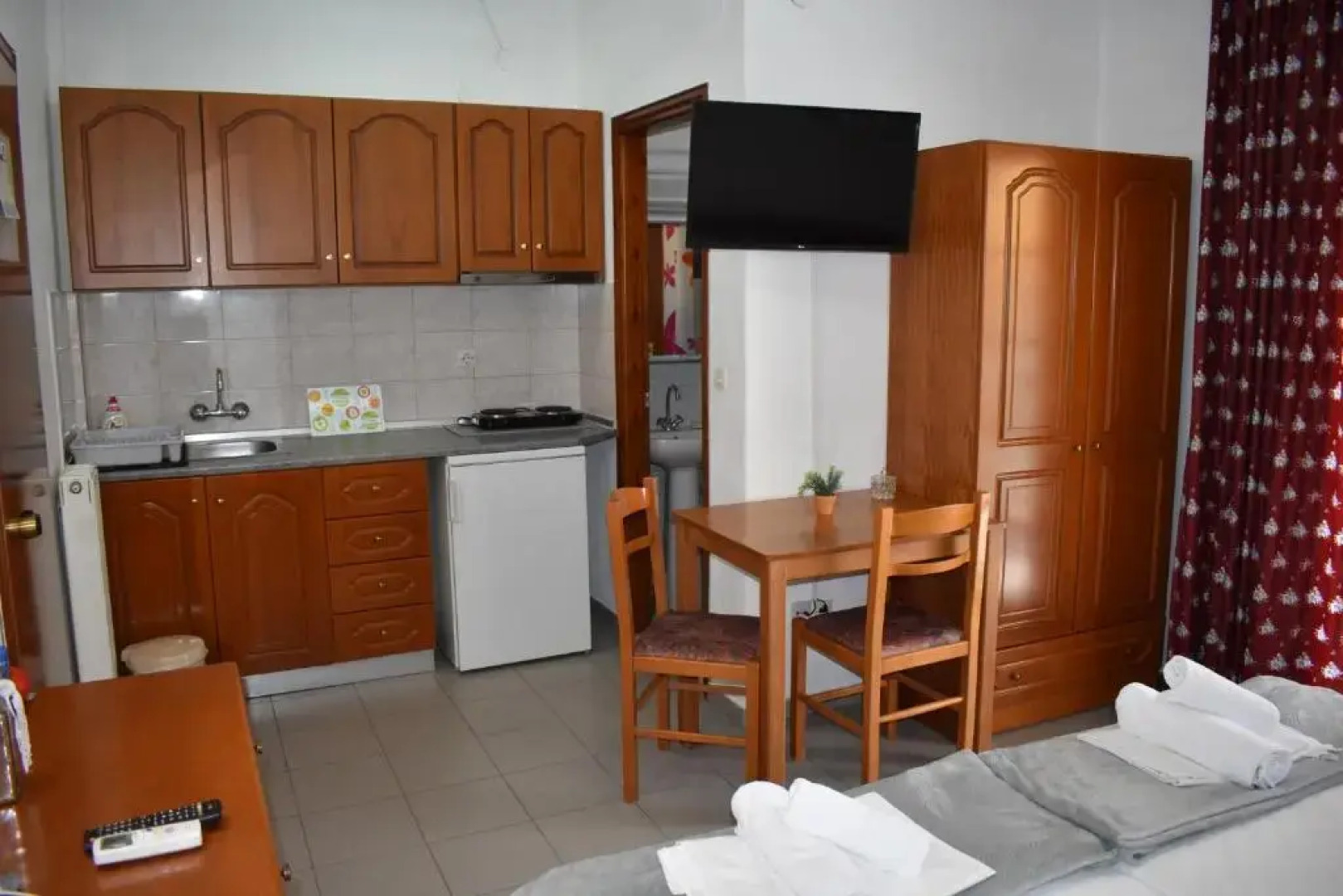 Galanis Studios and Apartments