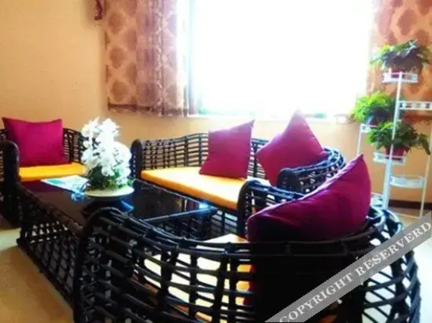 Urba Bona Hotel (Golmud Railway Station & Kunlun Park Branch)