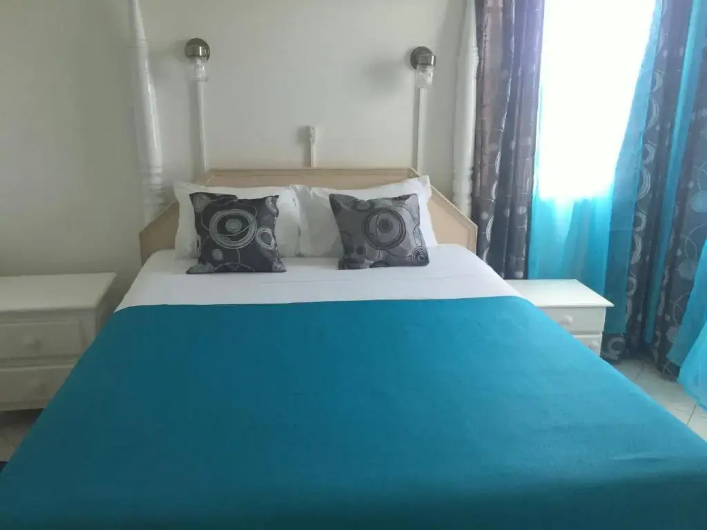 Peaceful Connexions Condo