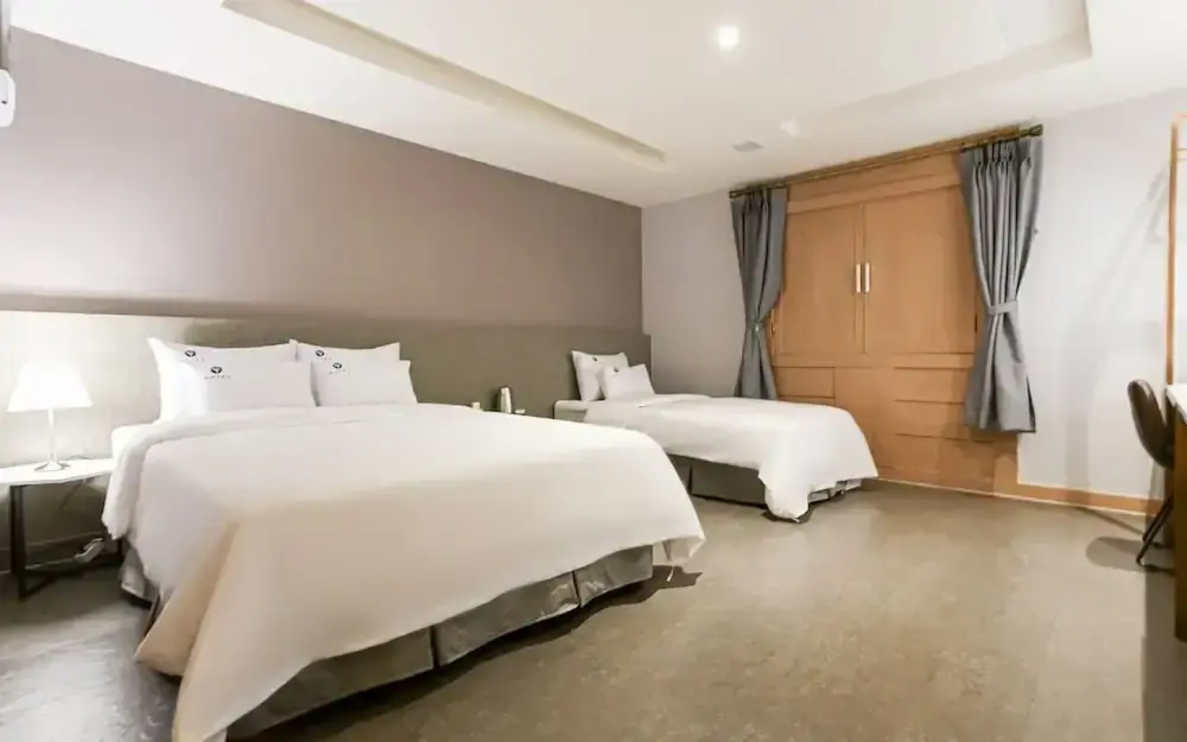 Yongin Singal Sangsang Hotel 1