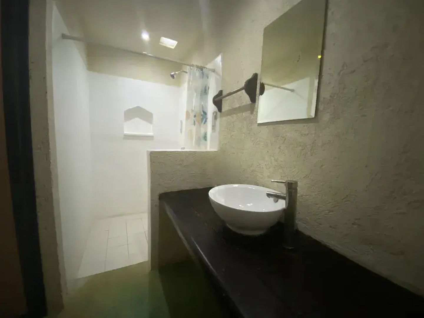 Mangrove King Fishing Lodge