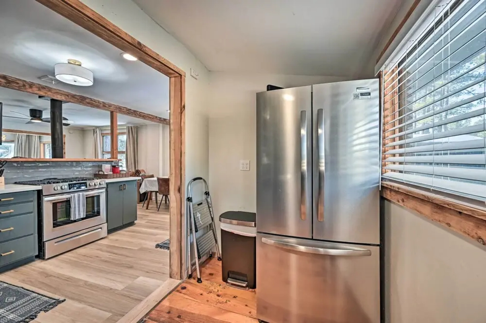 Flagstaff Cabin w/ Hot Tub & Fire Pit!