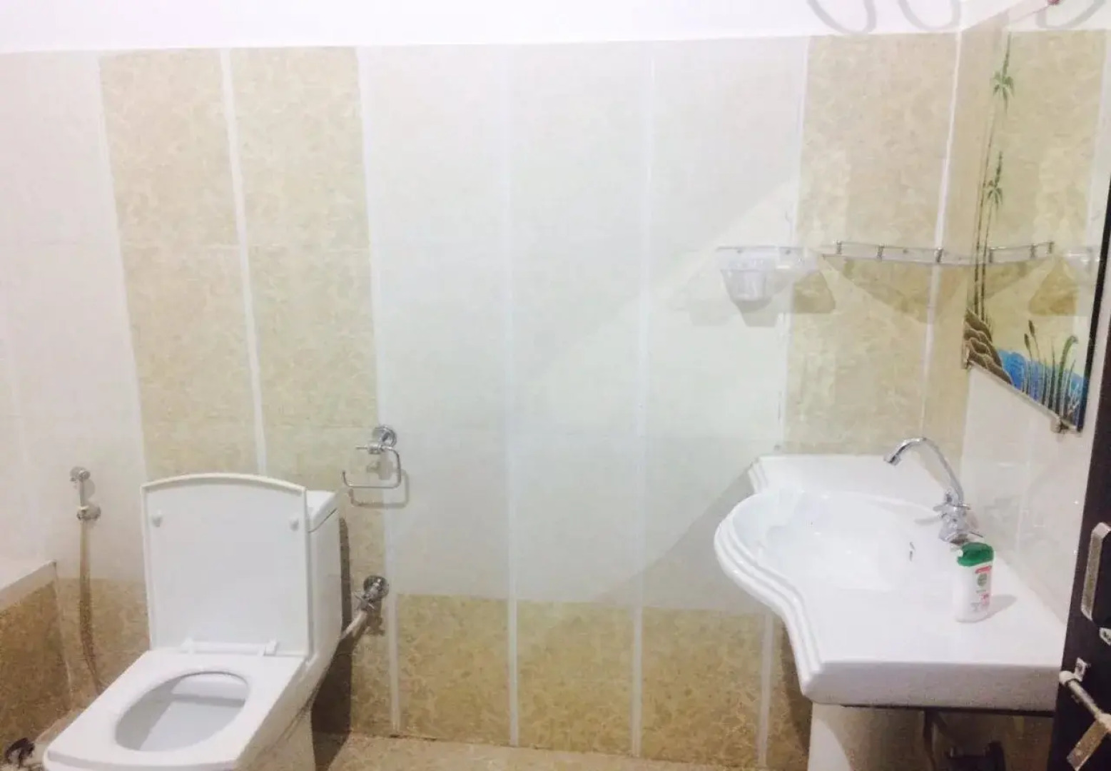 Ken Riverview Retreat