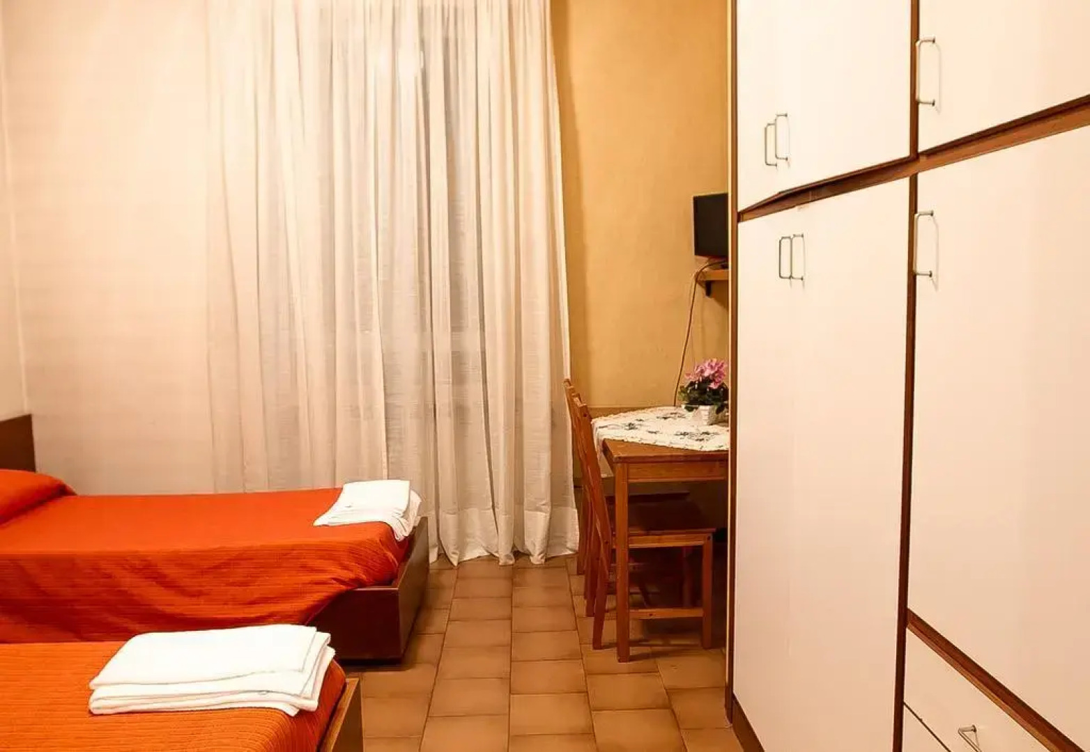 Residenza Miola S.a.s.