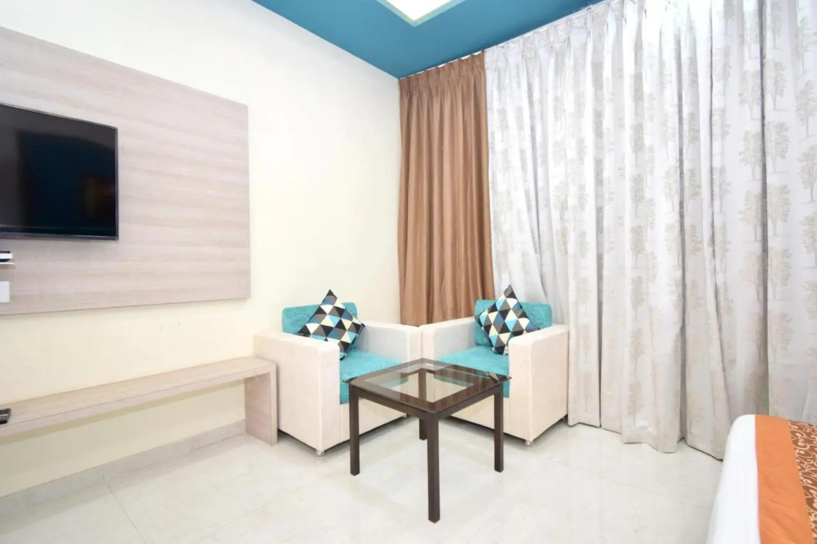 The Sky Imperial  Hotel Gopal Darshan