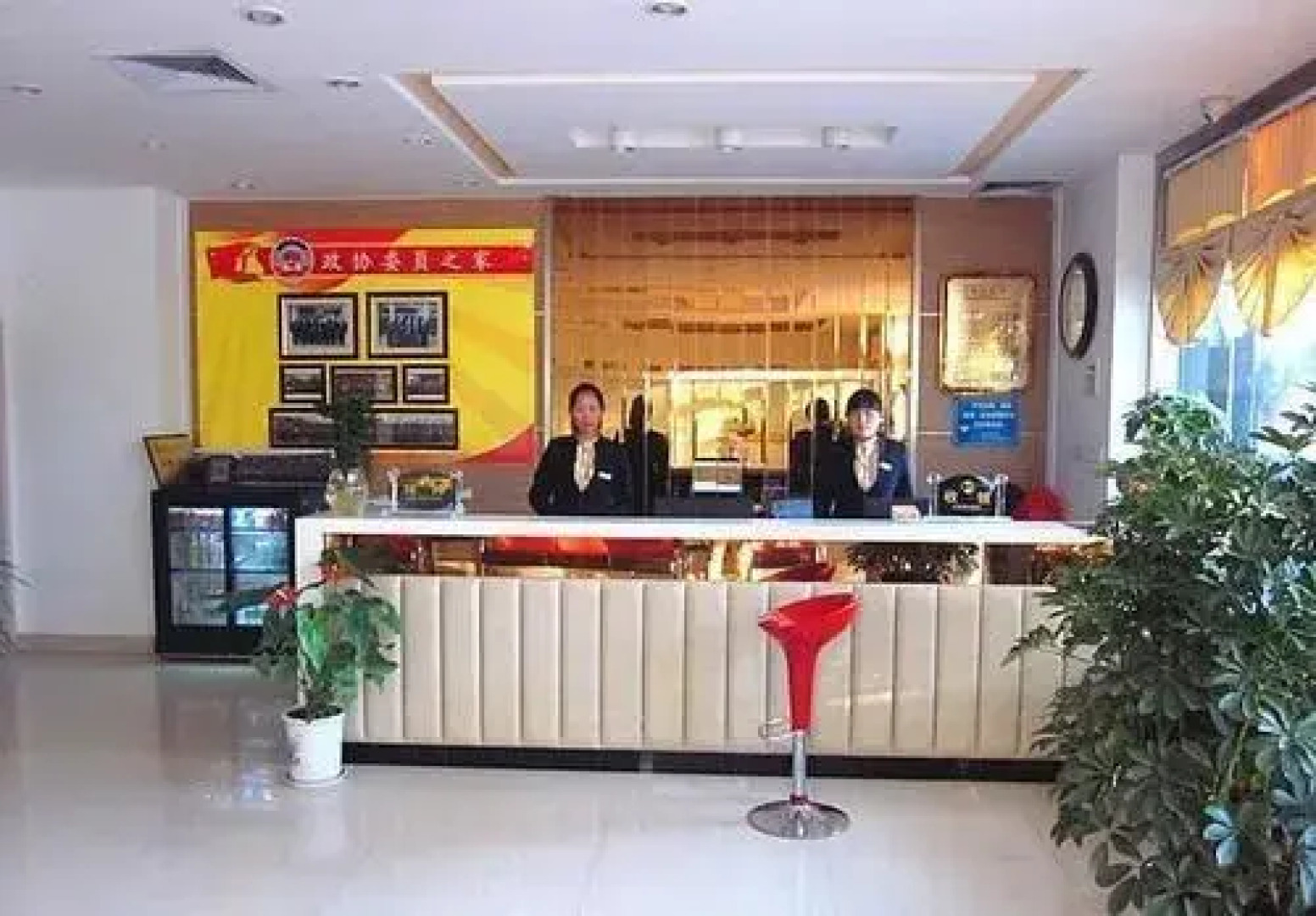 Shuangdie Business Hotel