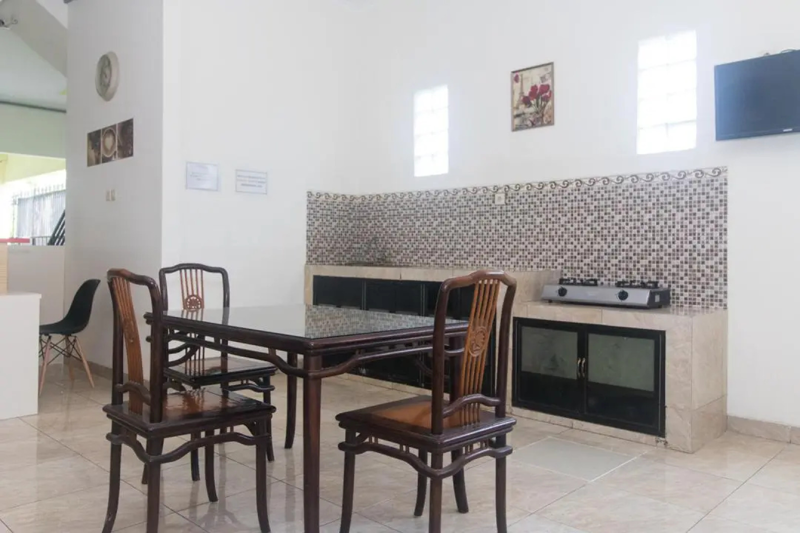 RedDoorz Syariah near Stasiun Madiun