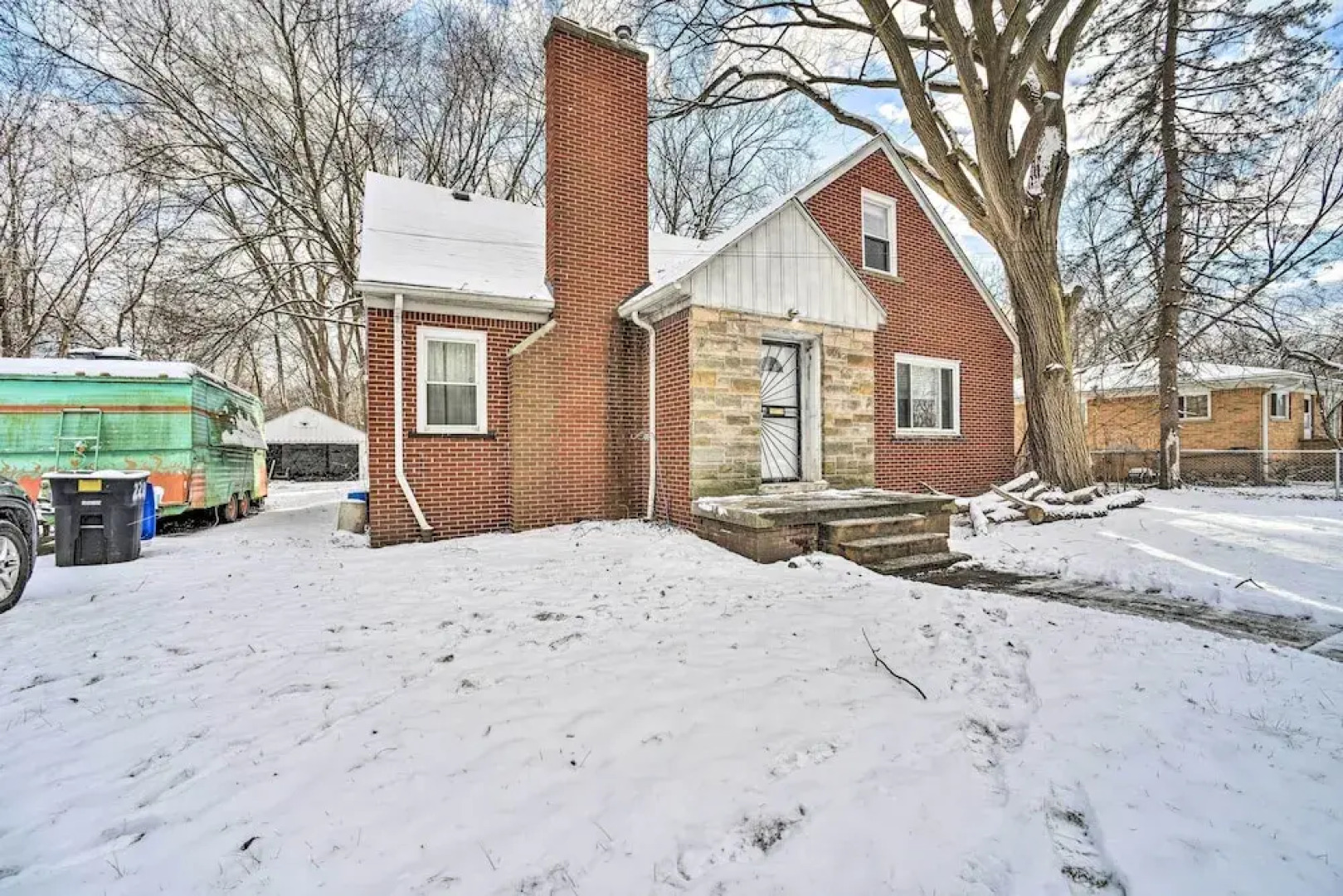 Charming Detroit Escape - 14 Mi to Downtown!