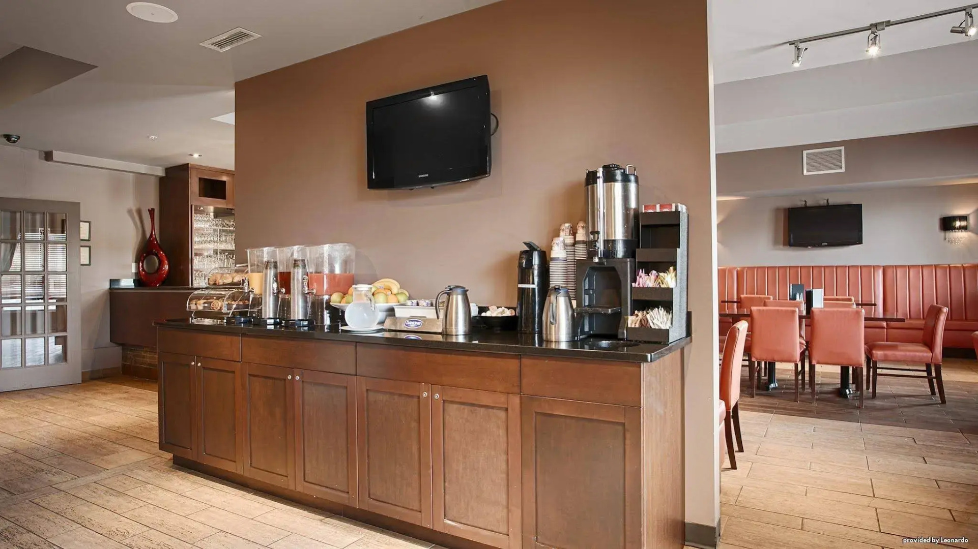 Best Western Plus Dartmouth Hotel & Suites