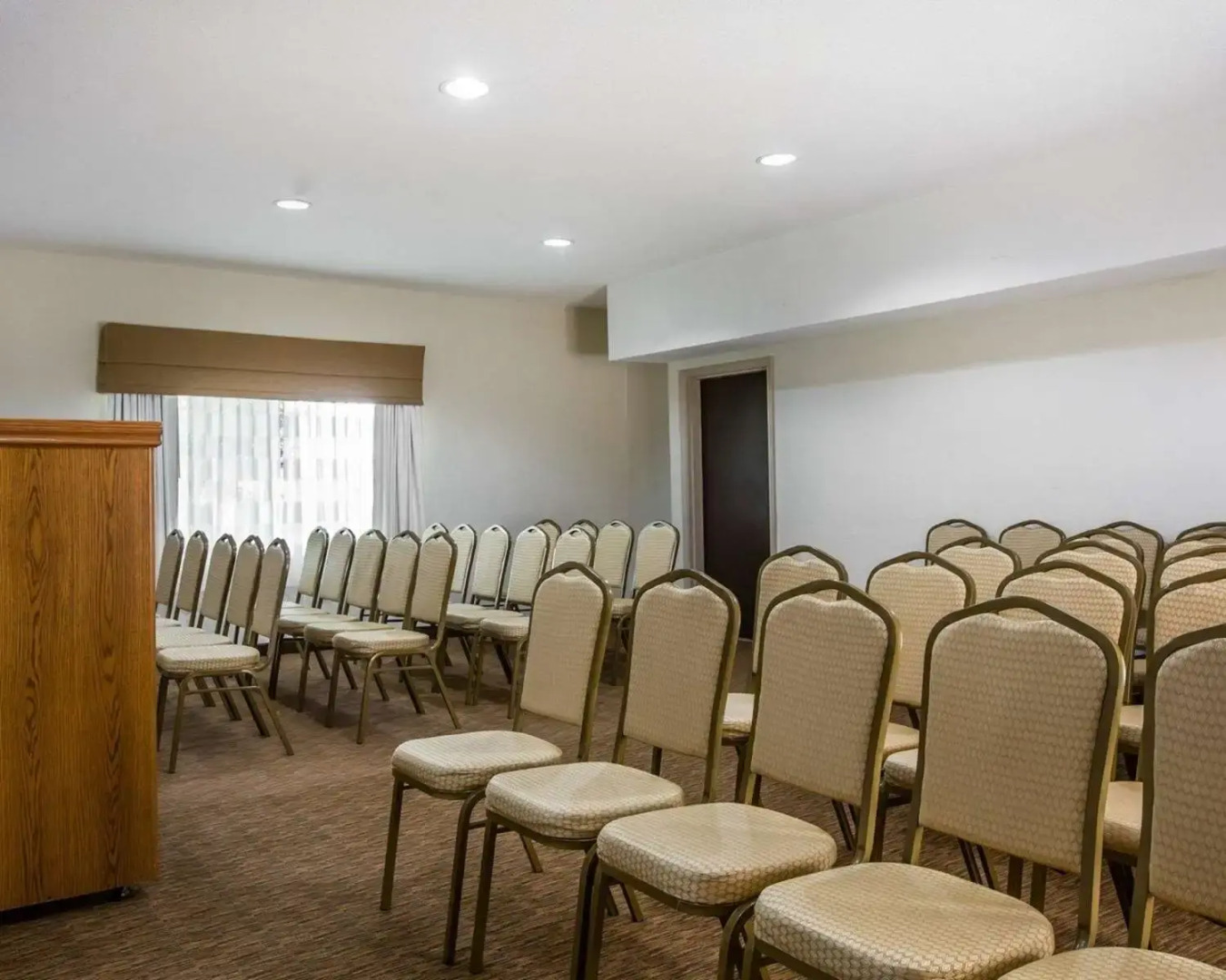 Days Inn by Wyndham McDonough