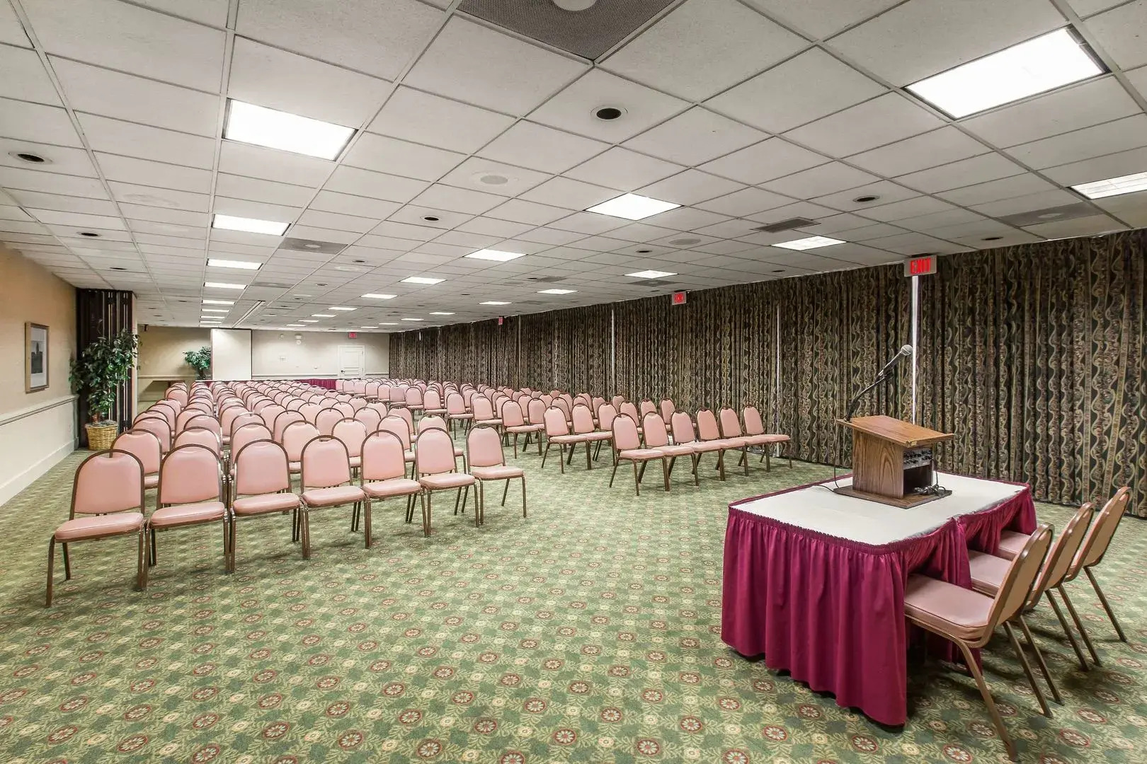 Quality Inn & Suites McDonough South I-75