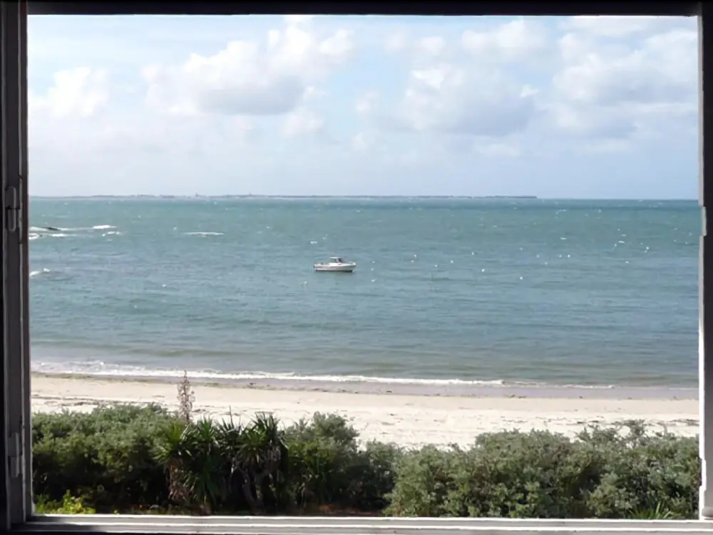 James Locations Hoëdic