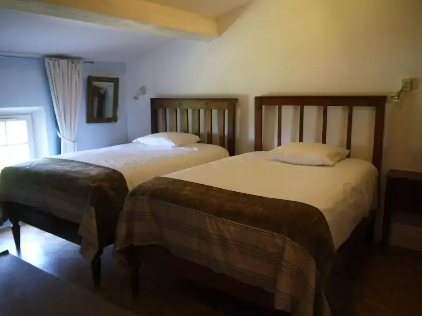 Aux Chambres des Bujours