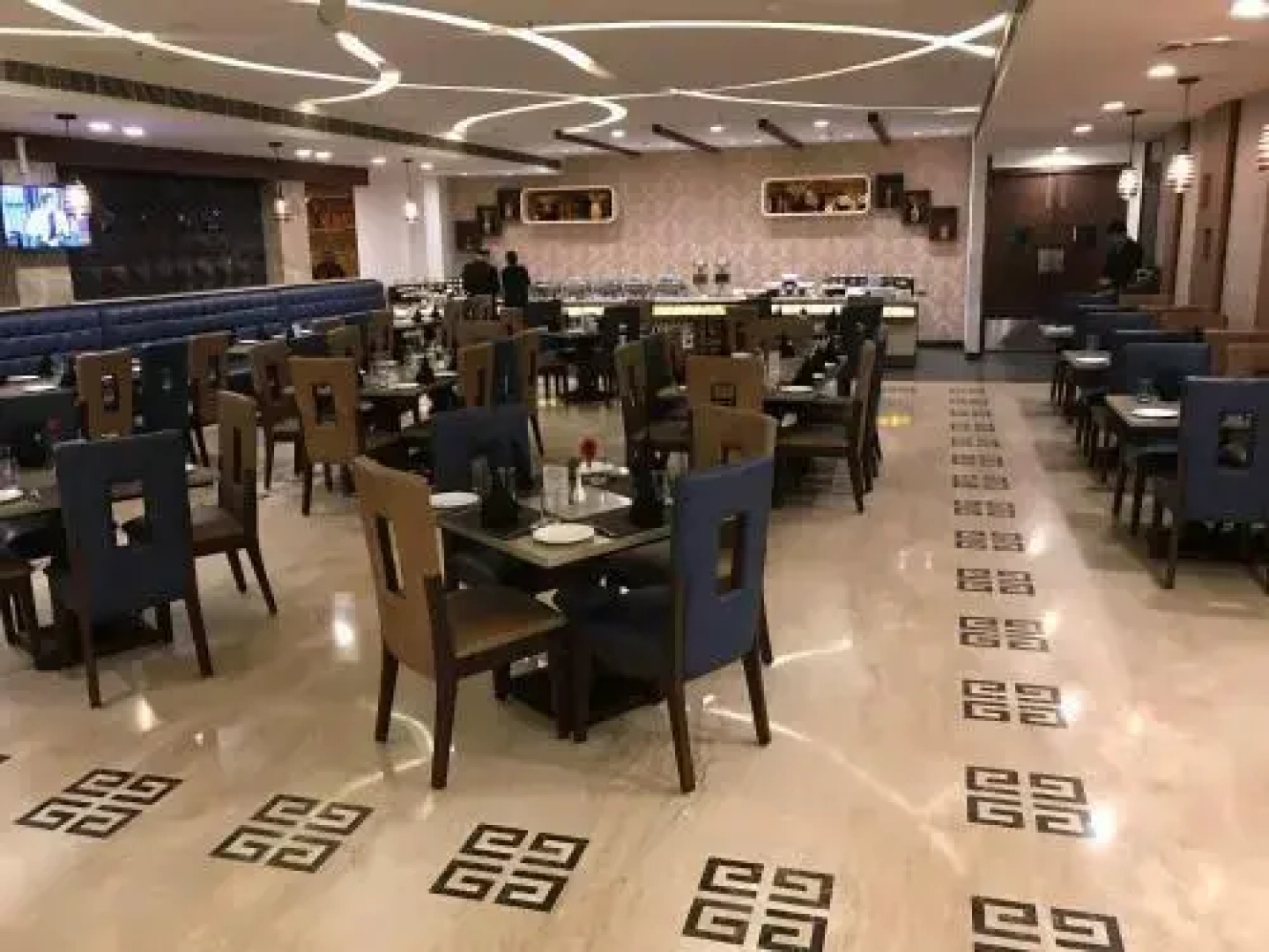 Hotel Imperia Suites