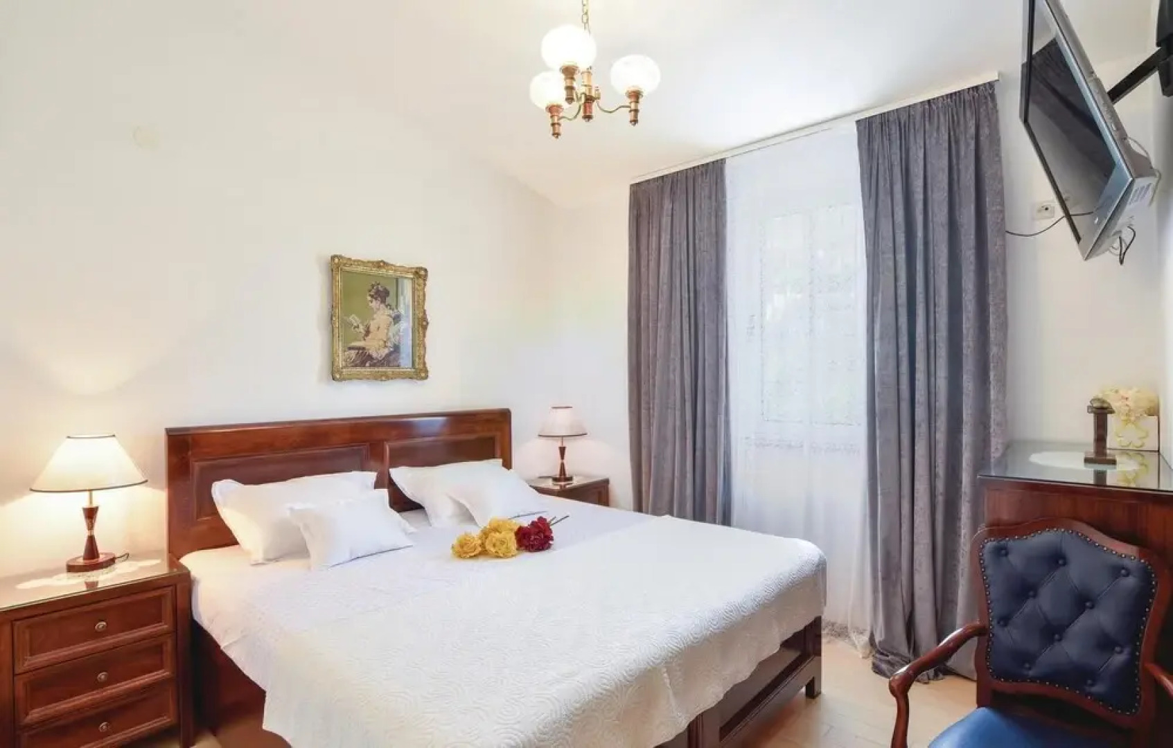 Awesome Home in Kucine Solin with Hot Tub, WiFi & 7 Bedrooms