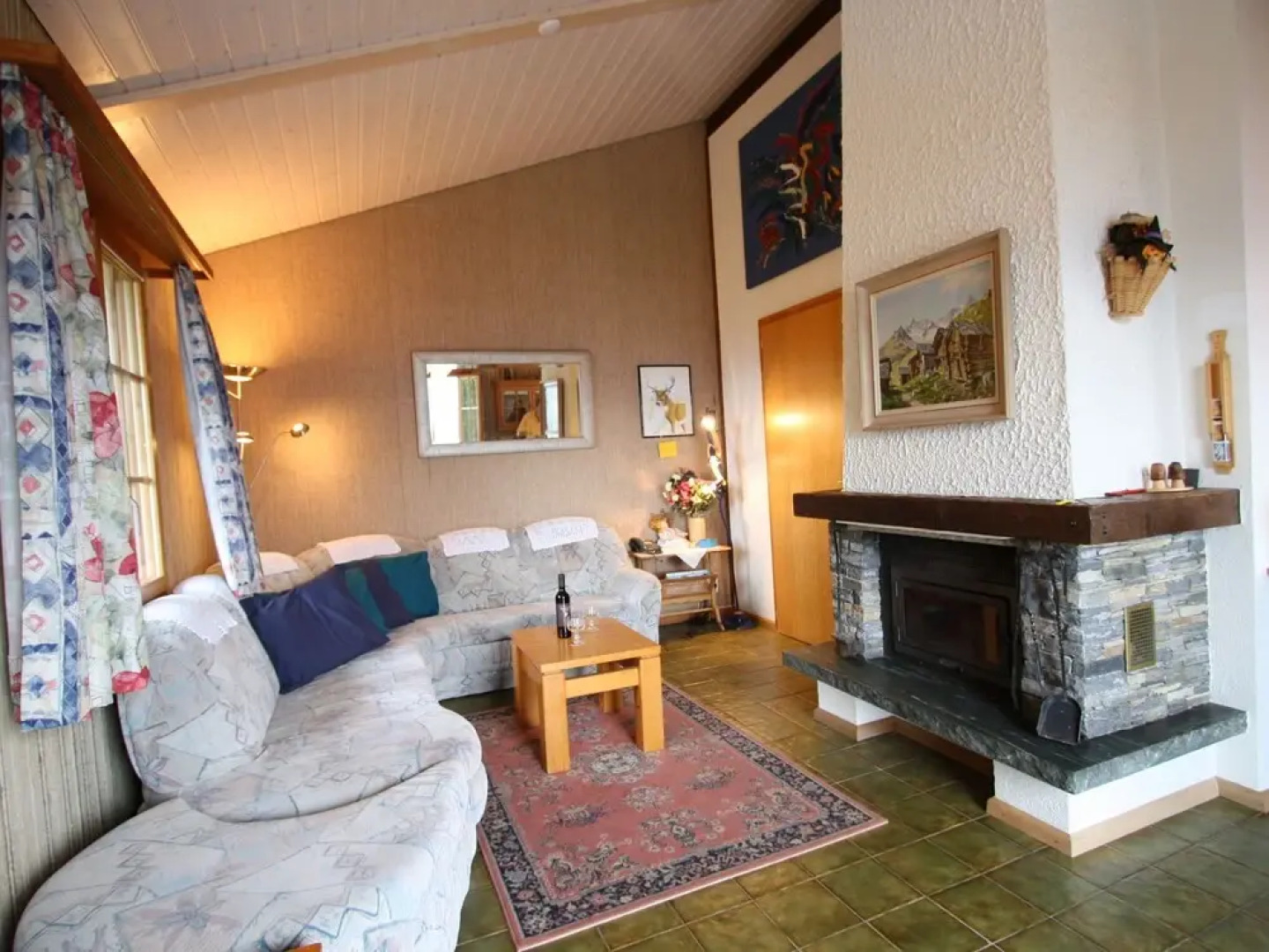 Comfortable 6 Pers Chalet Near Anzere