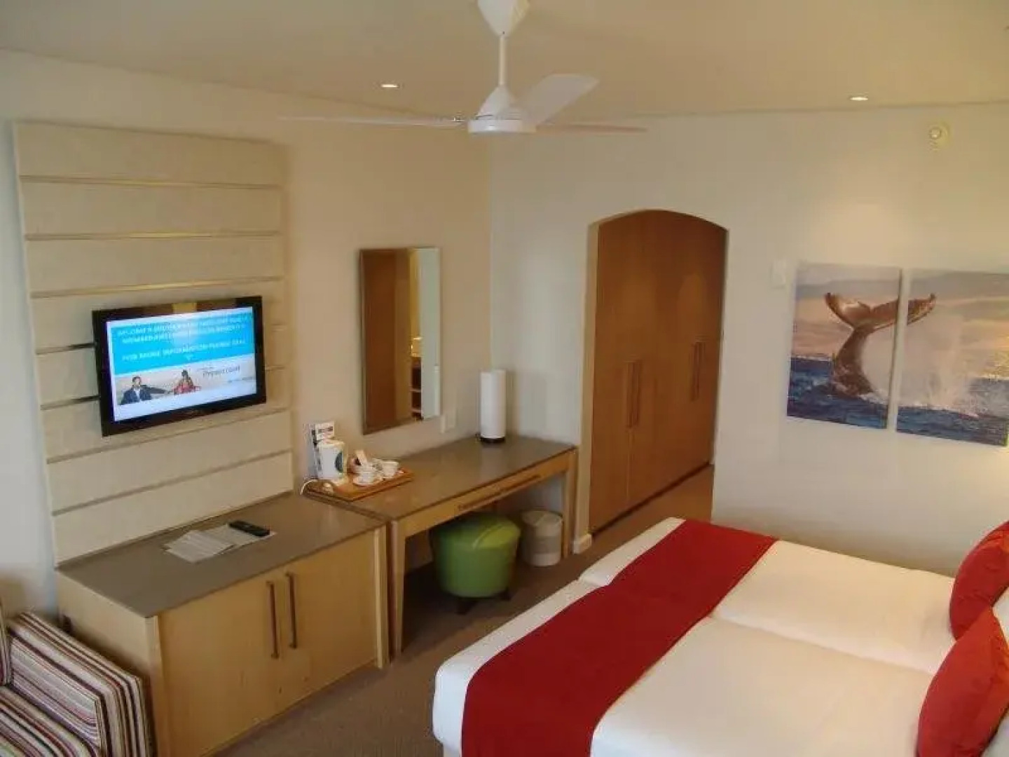 Beacon Island Resort