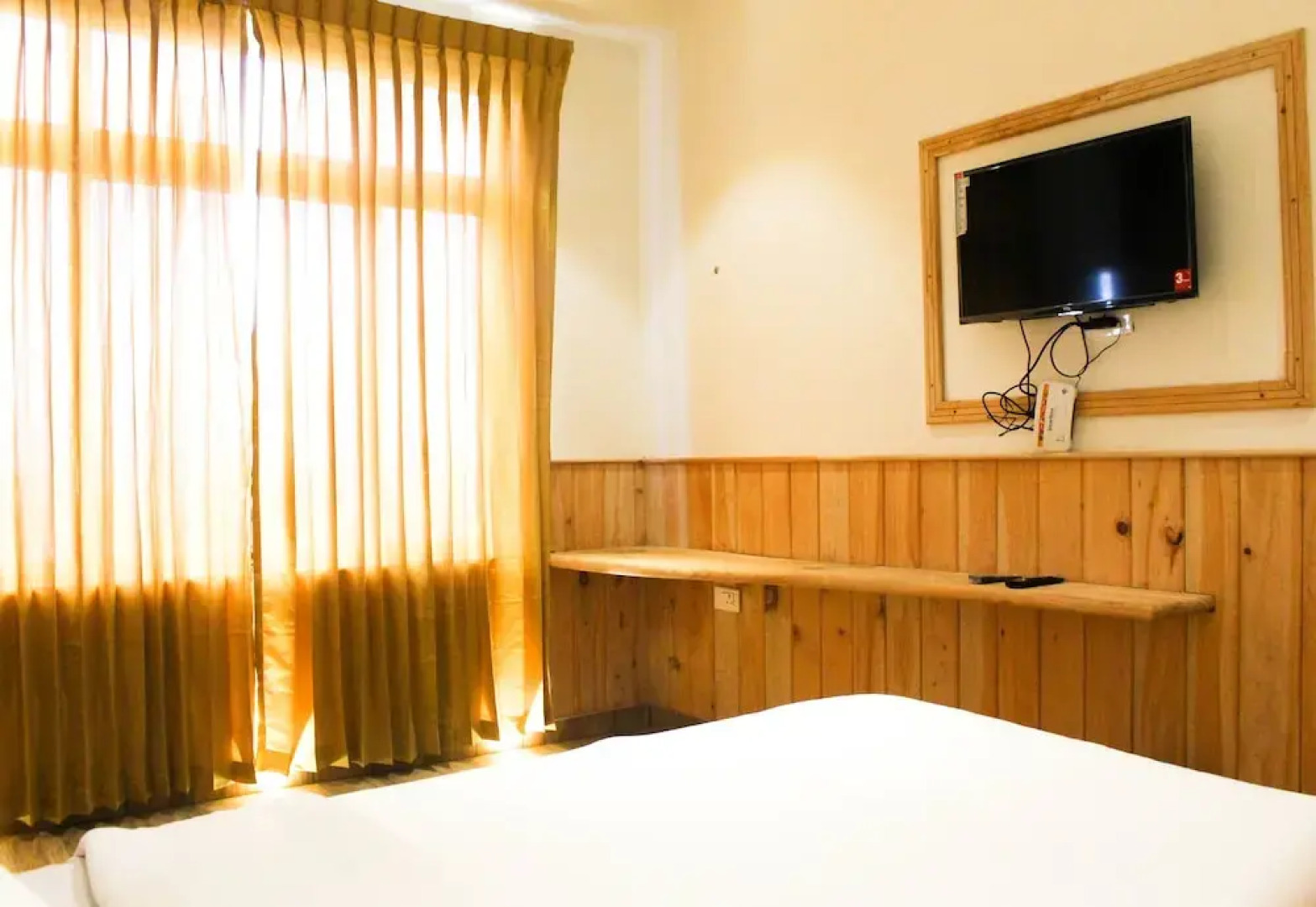 Al Woodlands Residency