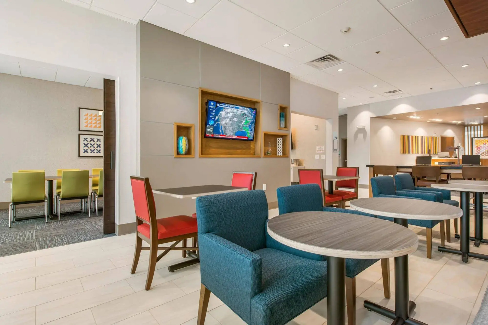Holiday Inn Express & Suites Carrollton West by IHG