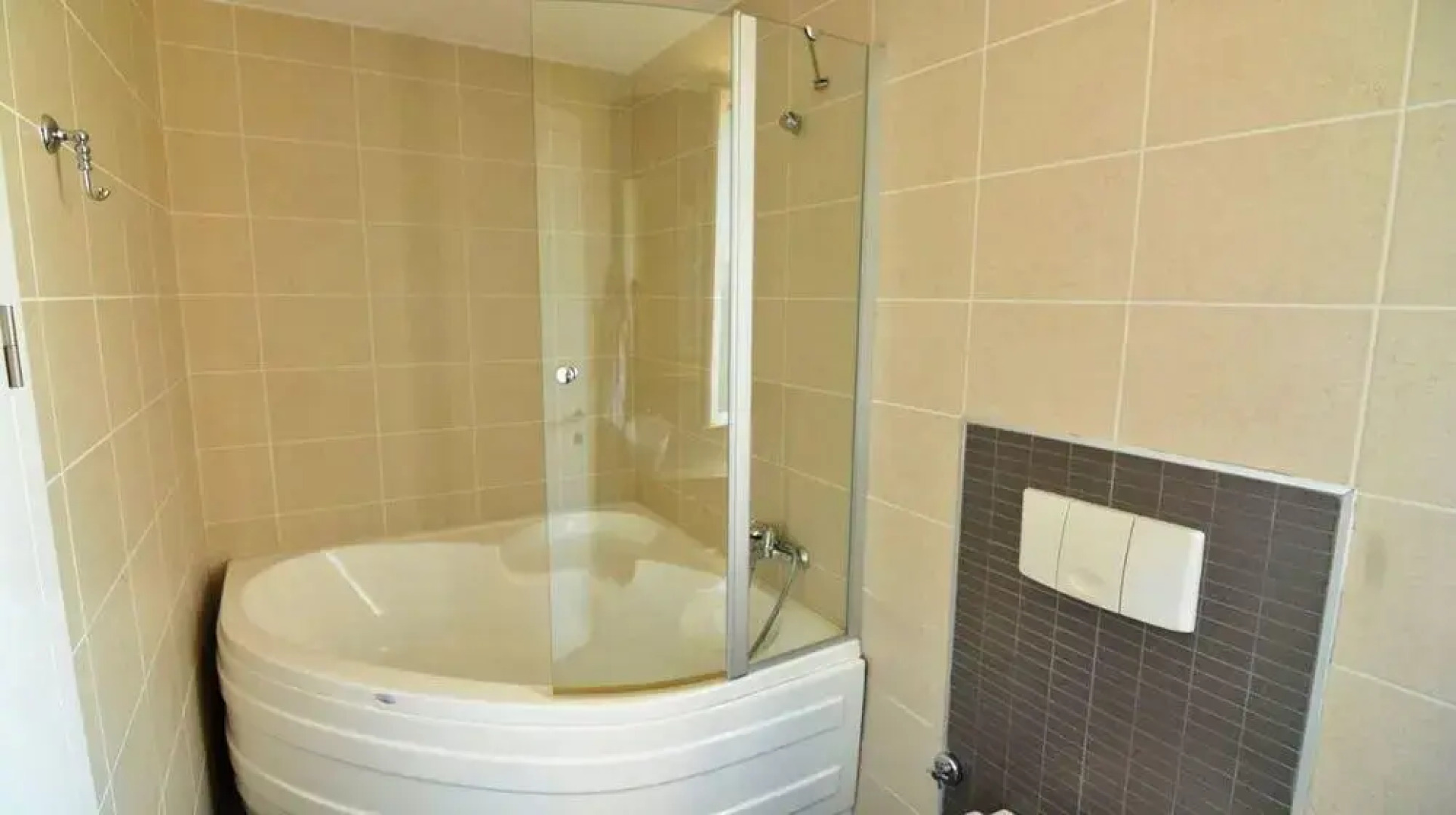 Novron Feronia Villas