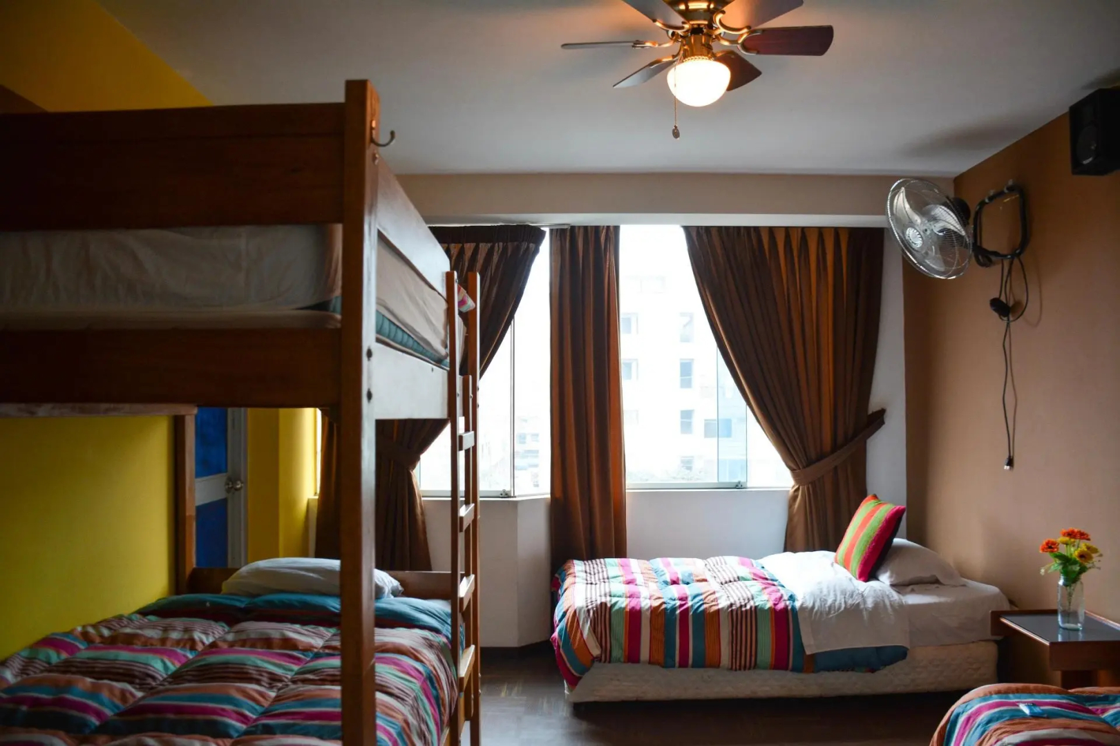 Tupac Hostel - Lima Airport