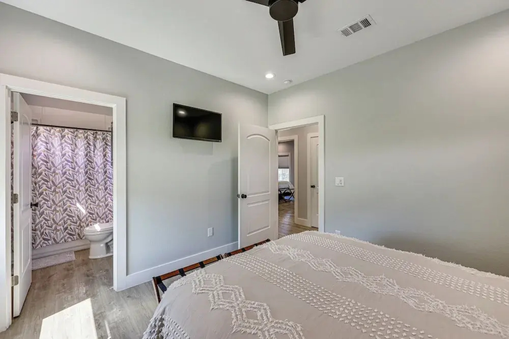 Family Tradition Glenwood Cabin w/ River Access!